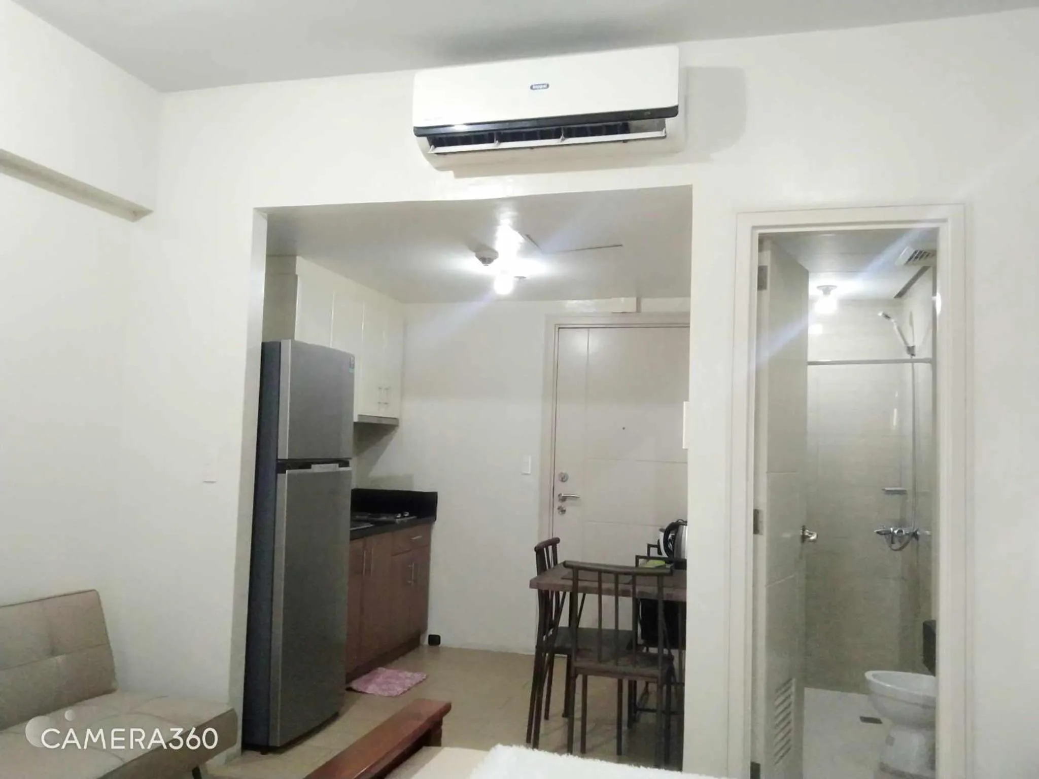 Kitchen or kitchenette in Pasay Condotel near NAIA terminal 3 (3 mins walk in)