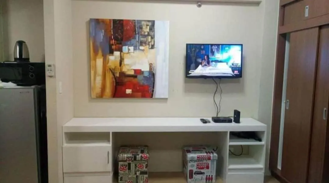 TV and multimedia in Pasay Condotel near NAIA terminal 3 (3 mins walk in)