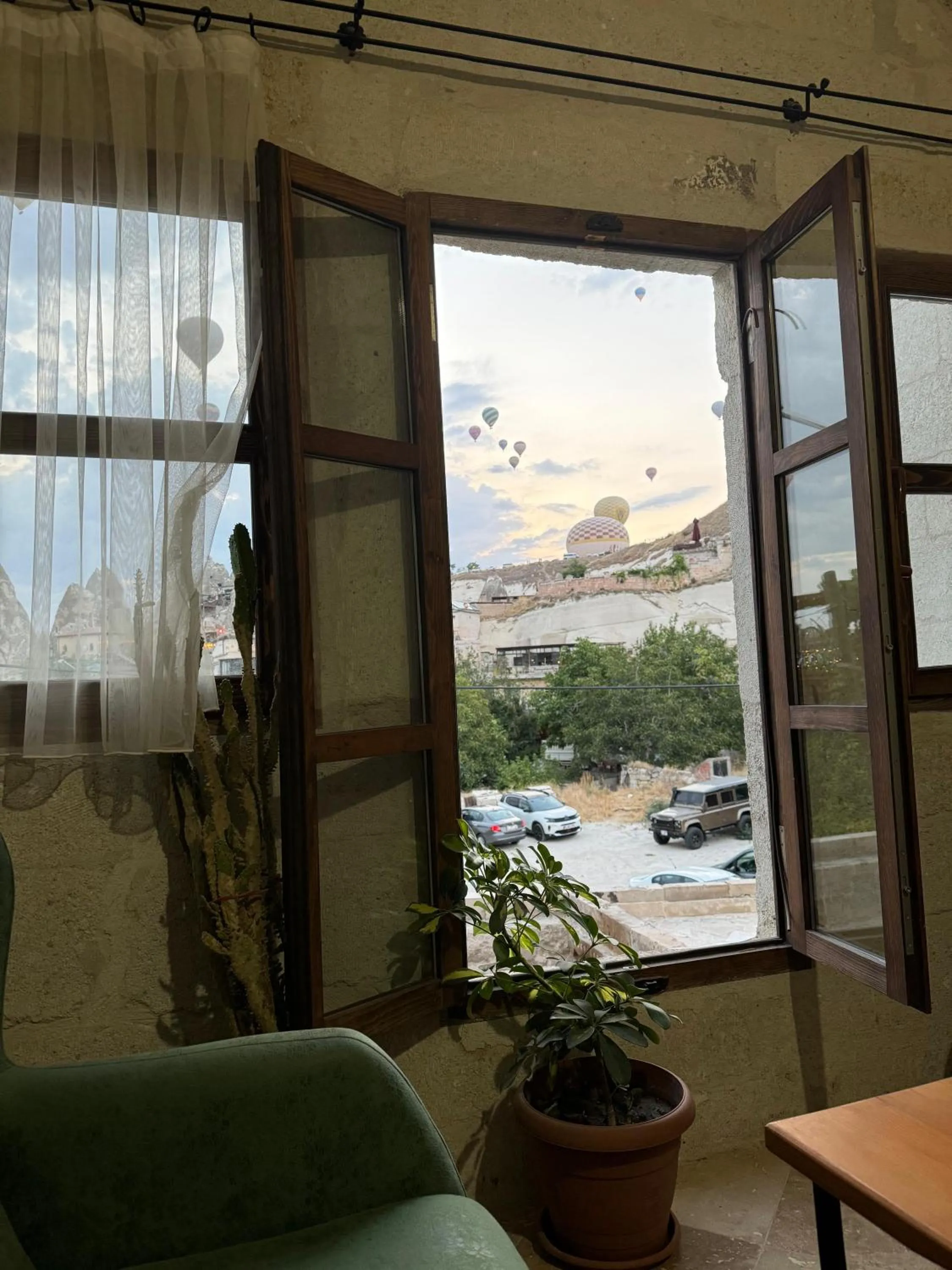 Natural landscape in Göreme Escape Cave