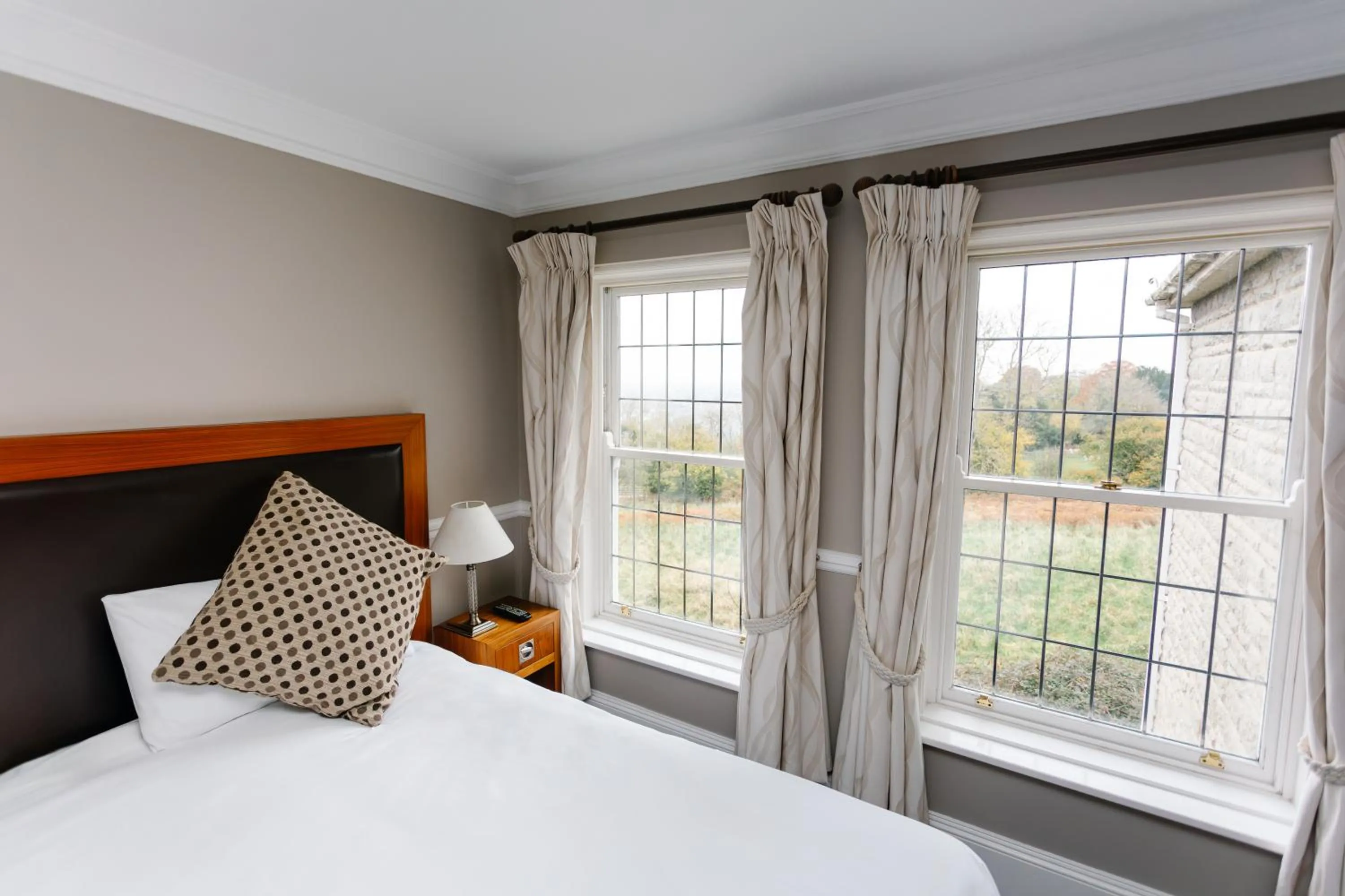 Bed in Hatton Court Hotel