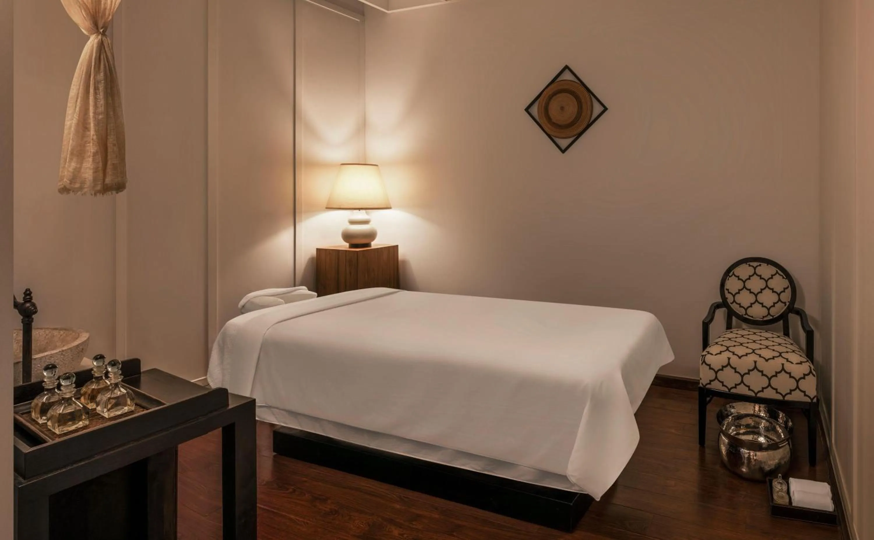 Sports, Bed in Hilton Bangkok Suvarnabhumi Golf Resort & Spa