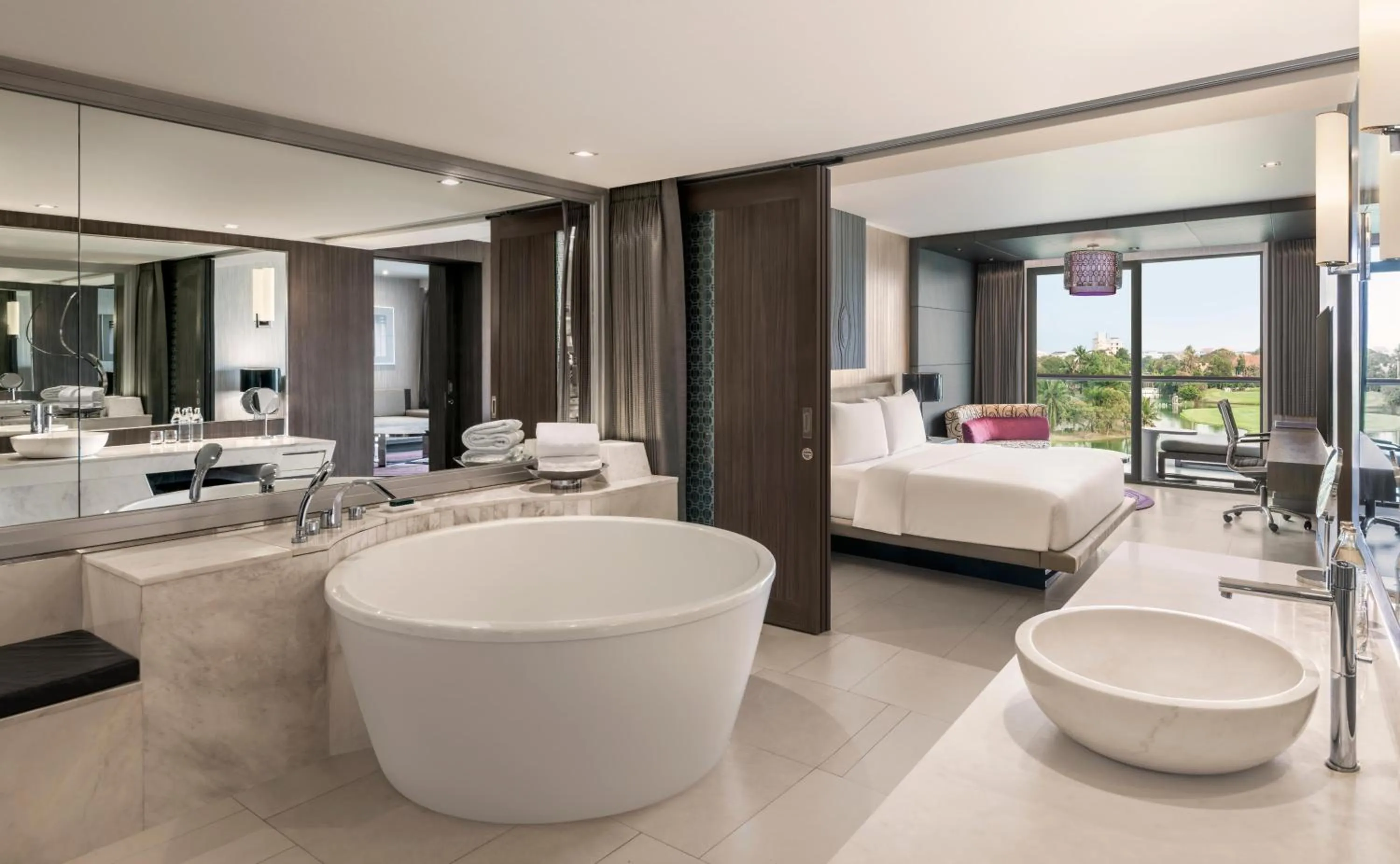 Bathroom in Hilton Bangkok Suvarnabhumi Golf Resort & Spa