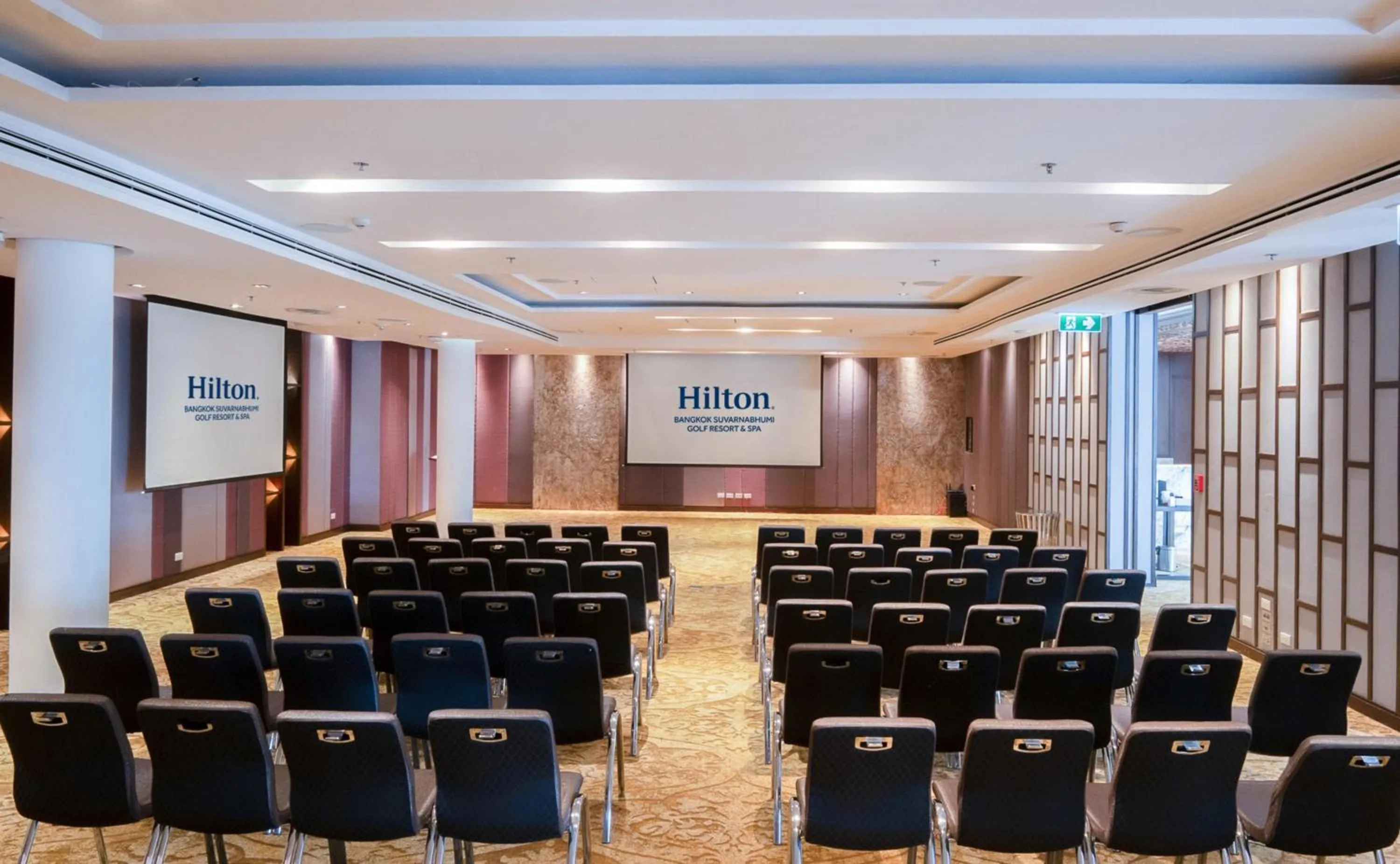 Meeting/conference room in Hilton Bangkok Suvarnabhumi Golf Resort & Spa