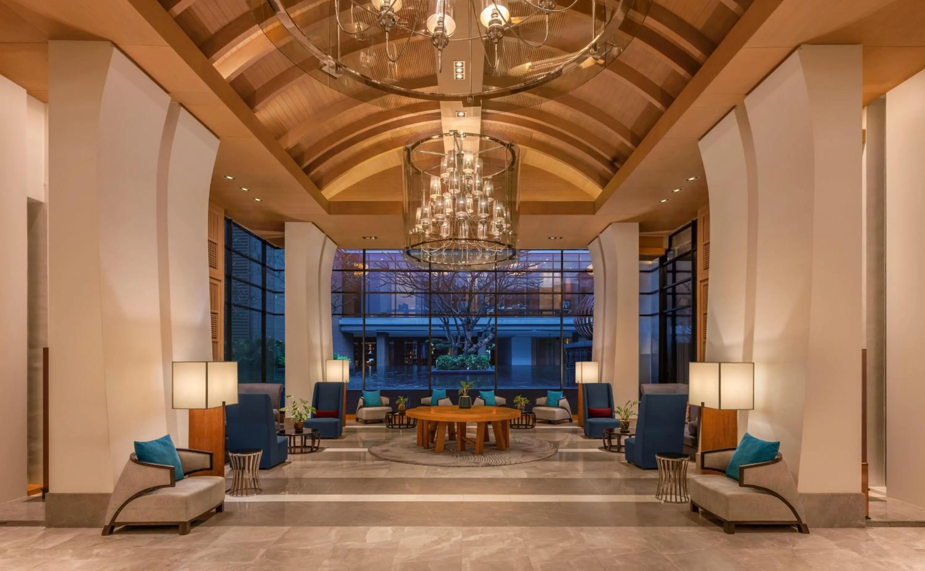 Lobby or reception in Hilton Bangkok Suvarnabhumi Golf Resort & Spa