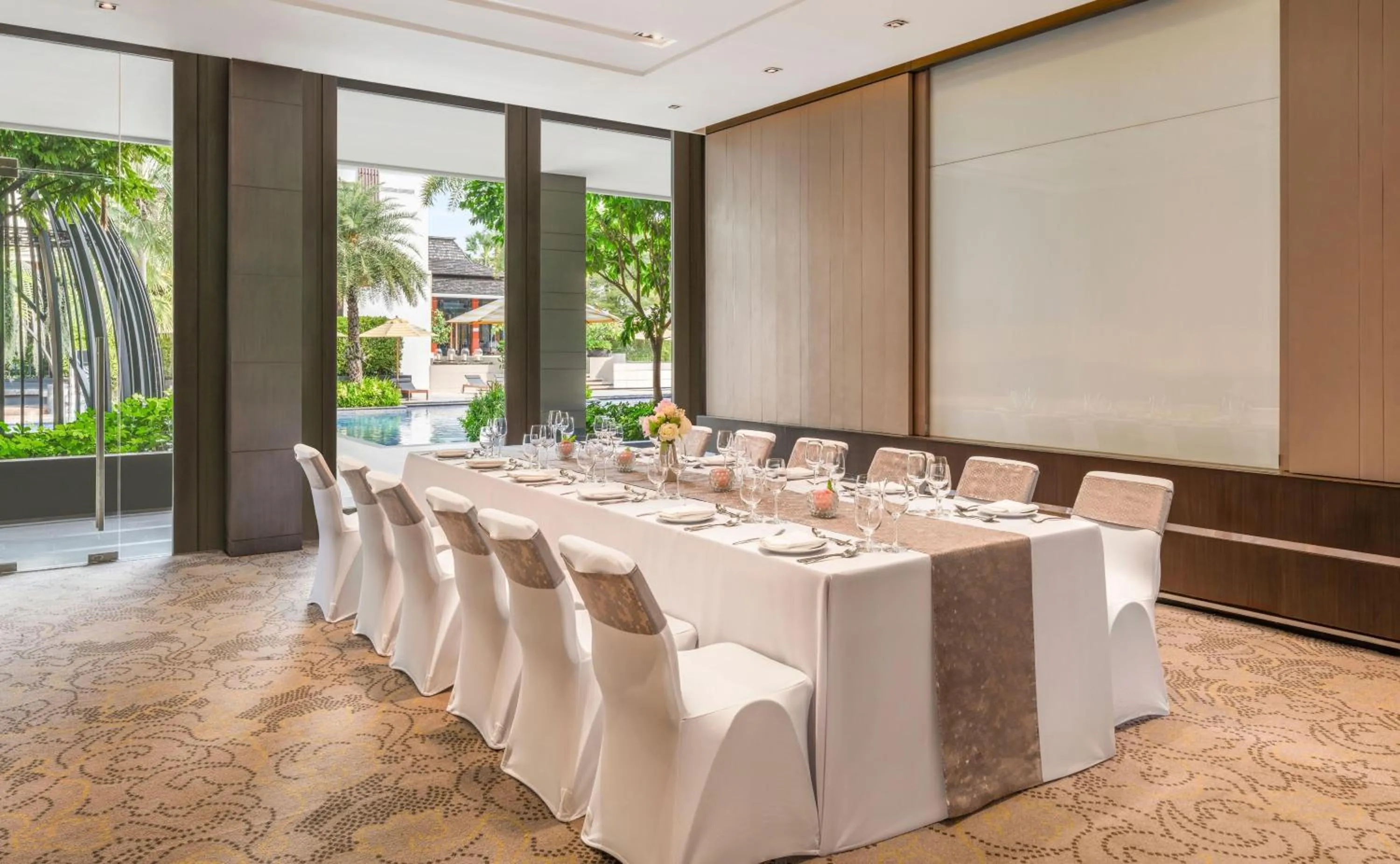 Meeting/conference room in Hilton Bangkok Suvarnabhumi Golf Resort & Spa
