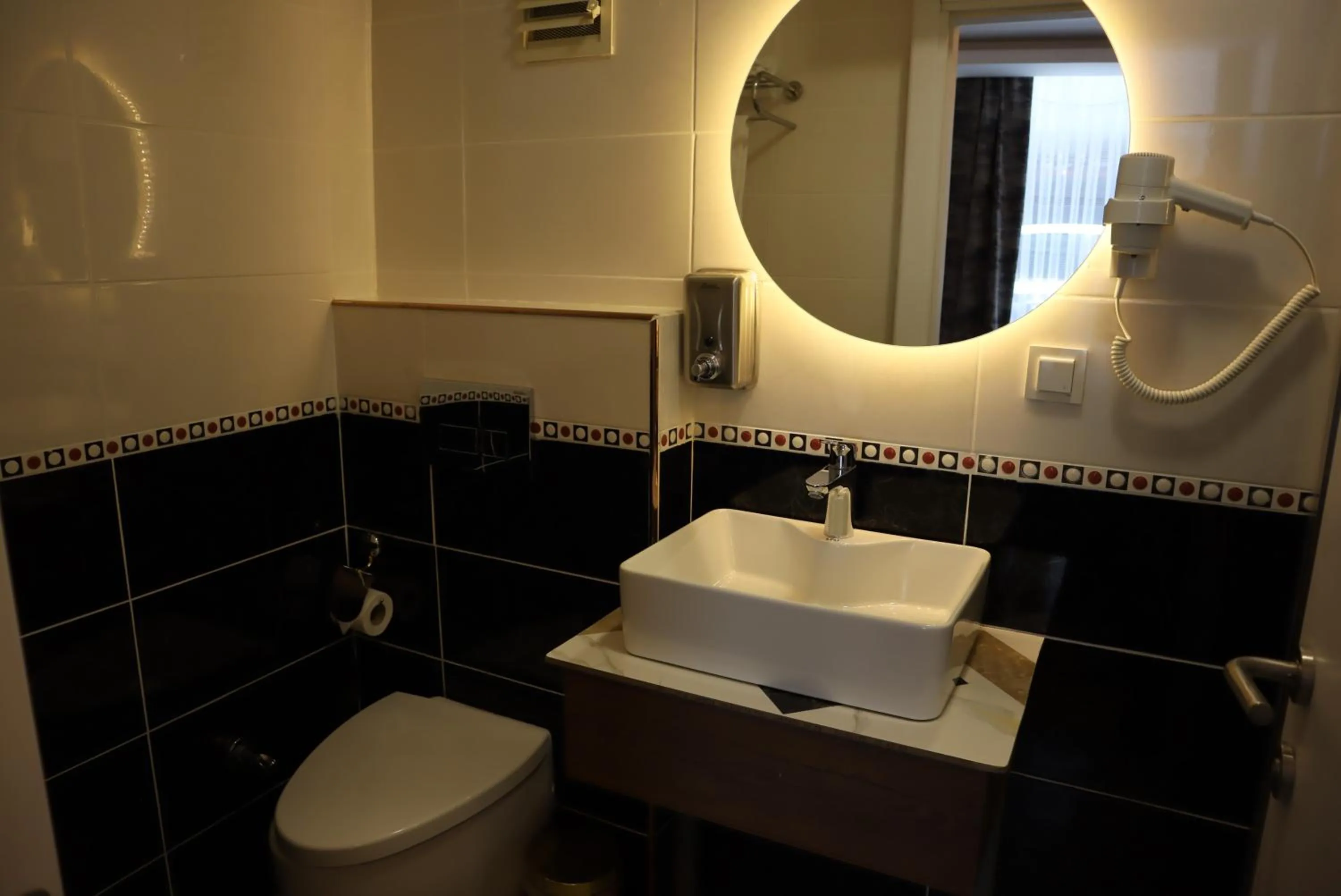 Toilet in Galata istanbul Hotel