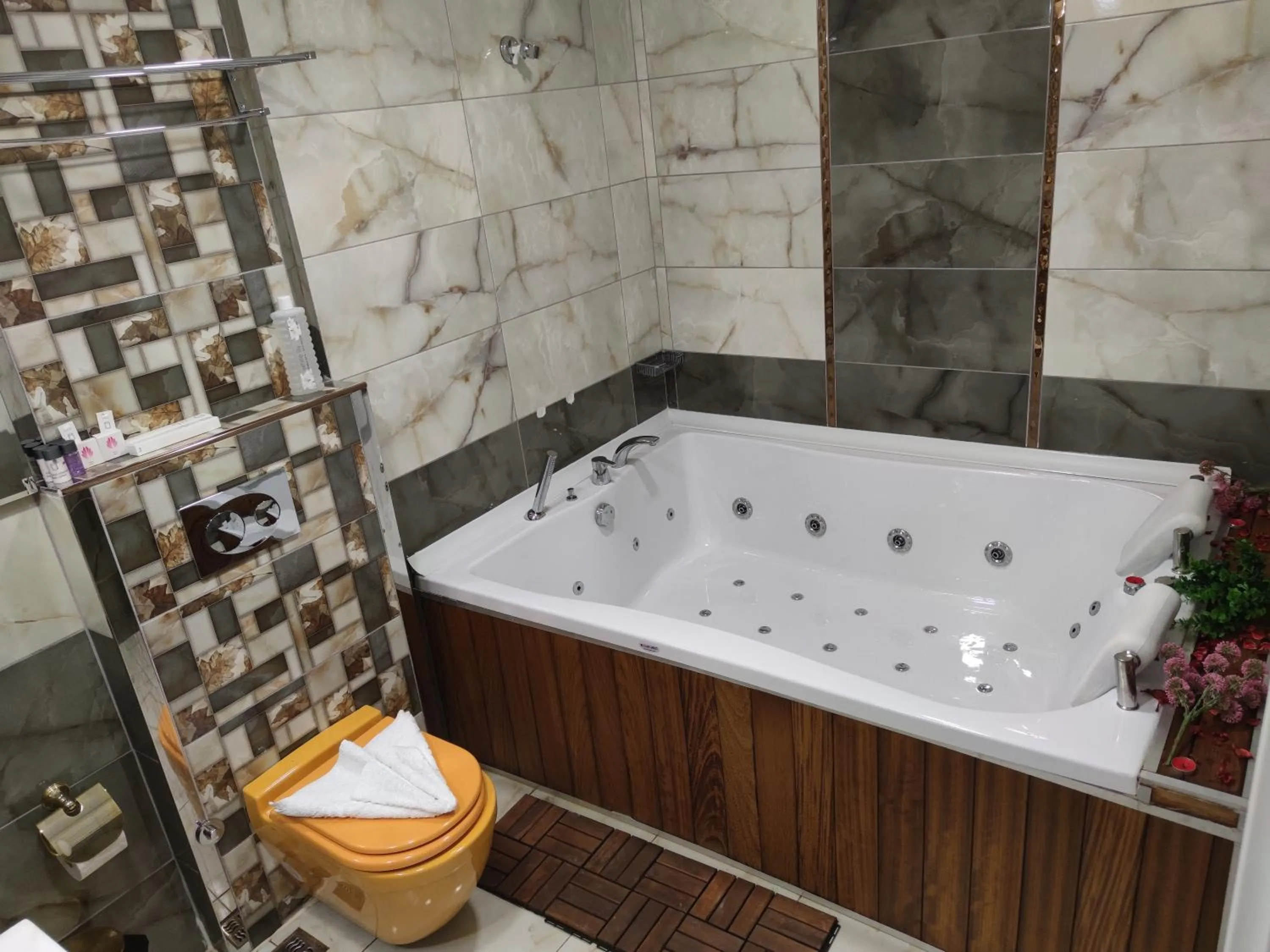 Hot Tub in Galata istanbul Hotel