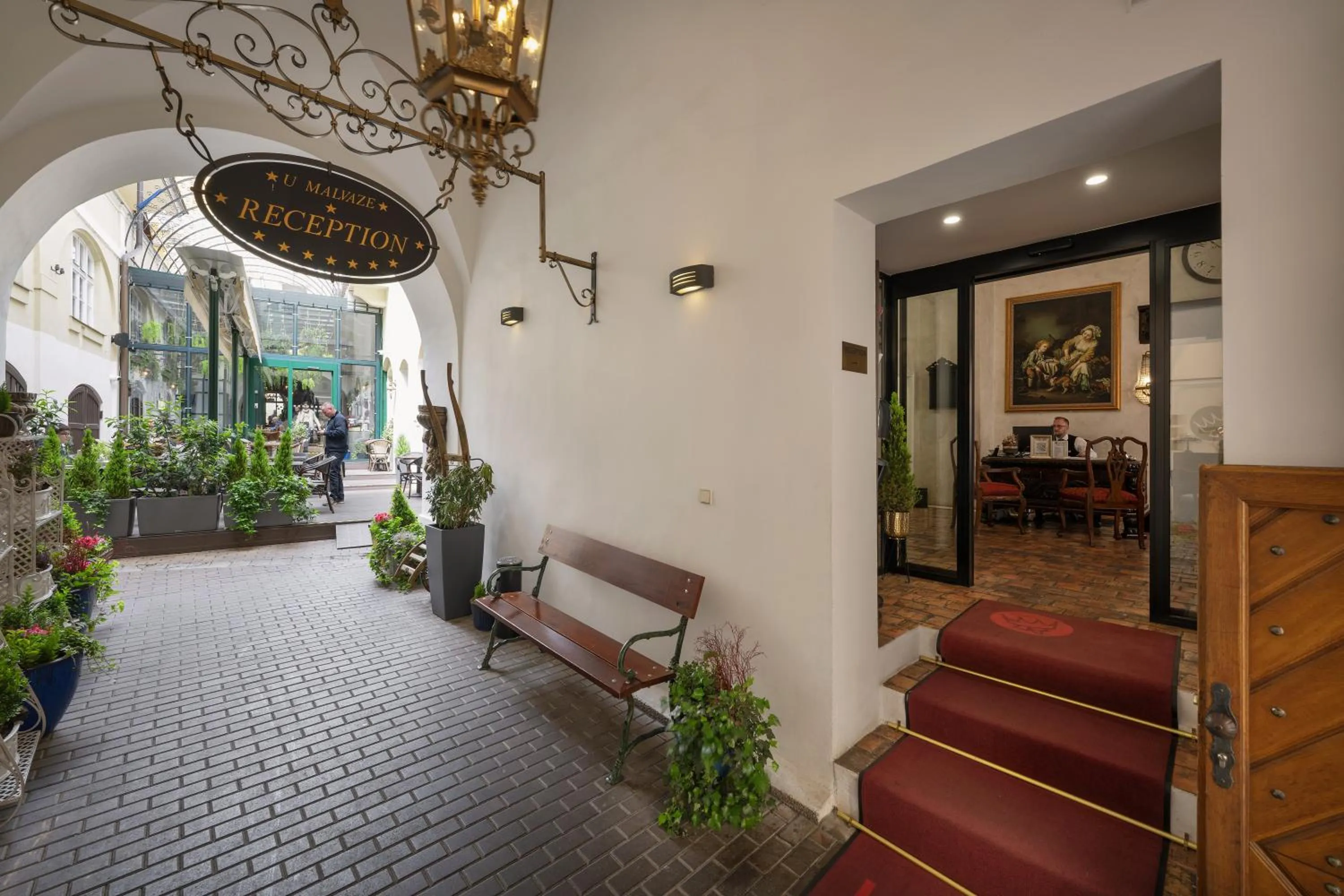 Inner courtyard view in Little King Hotel U Malvaze