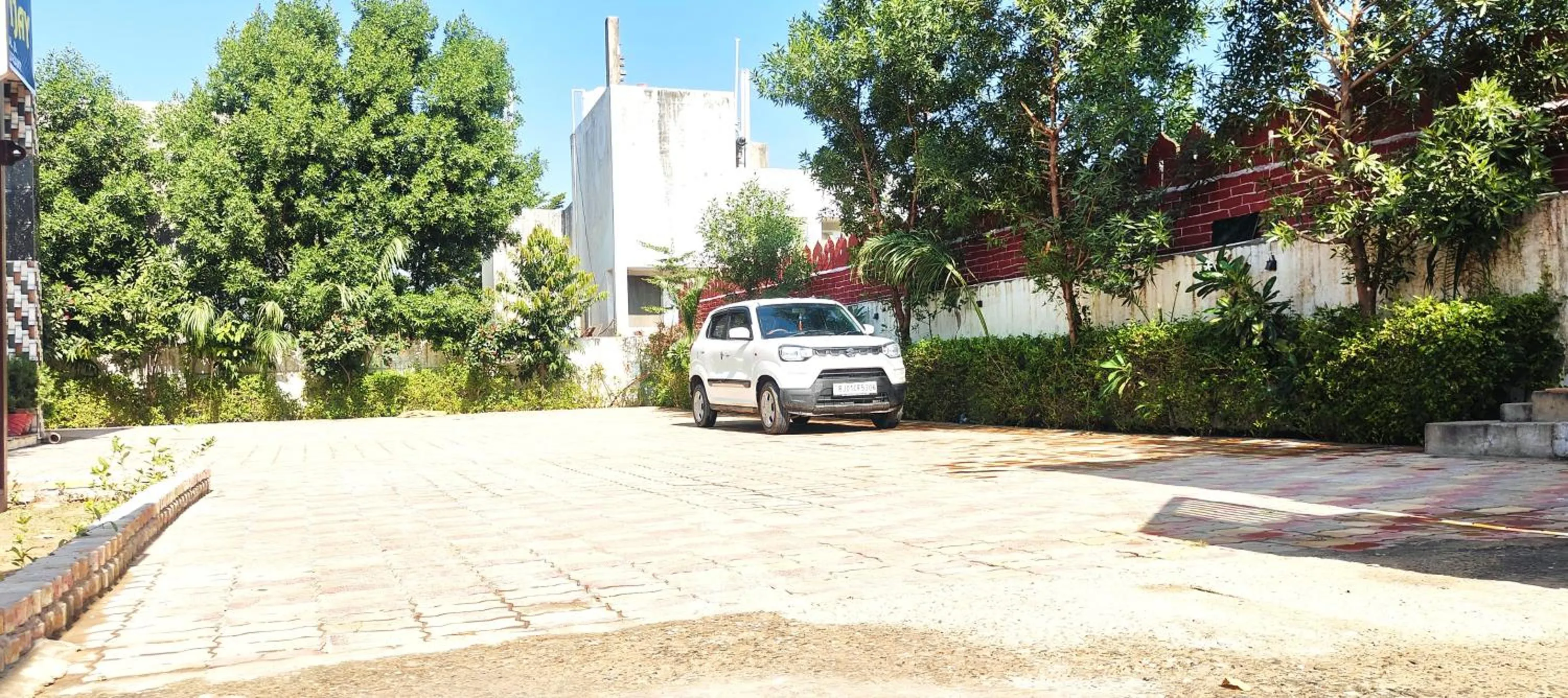 Parking in Hotel Grand Vijay
