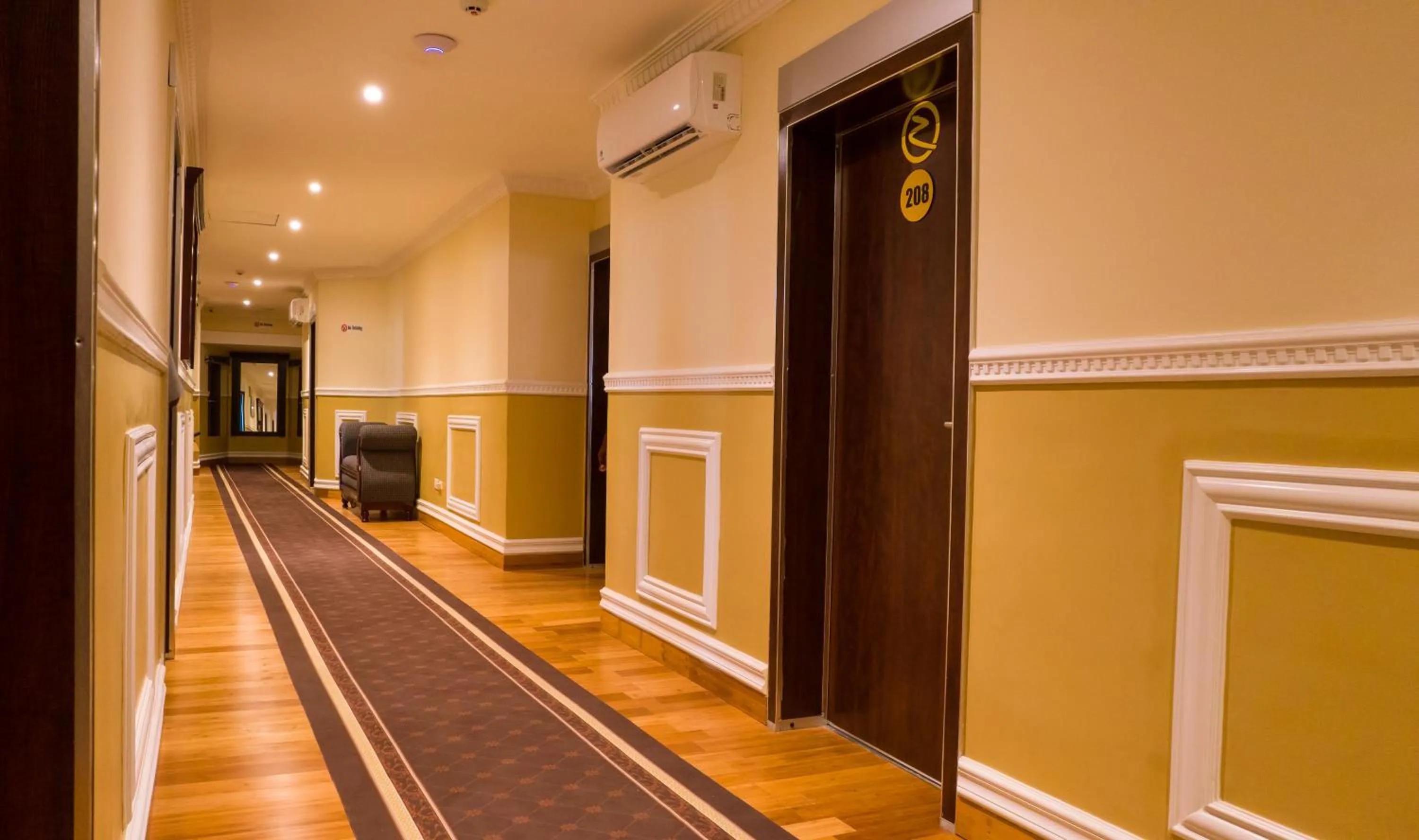 Decorative detail in Zimansky Hotel