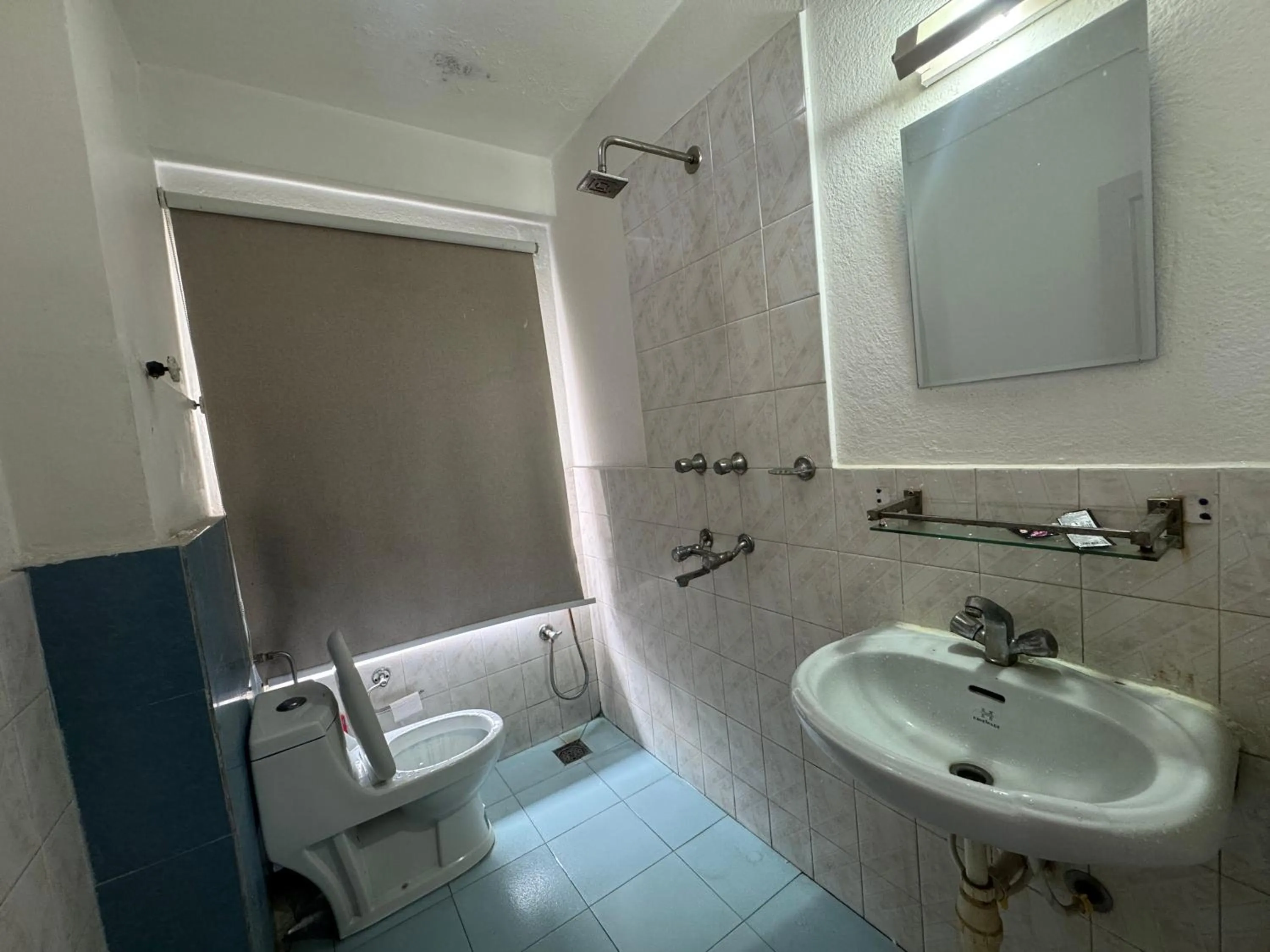 Om Tara Guest House Pvt Ltd