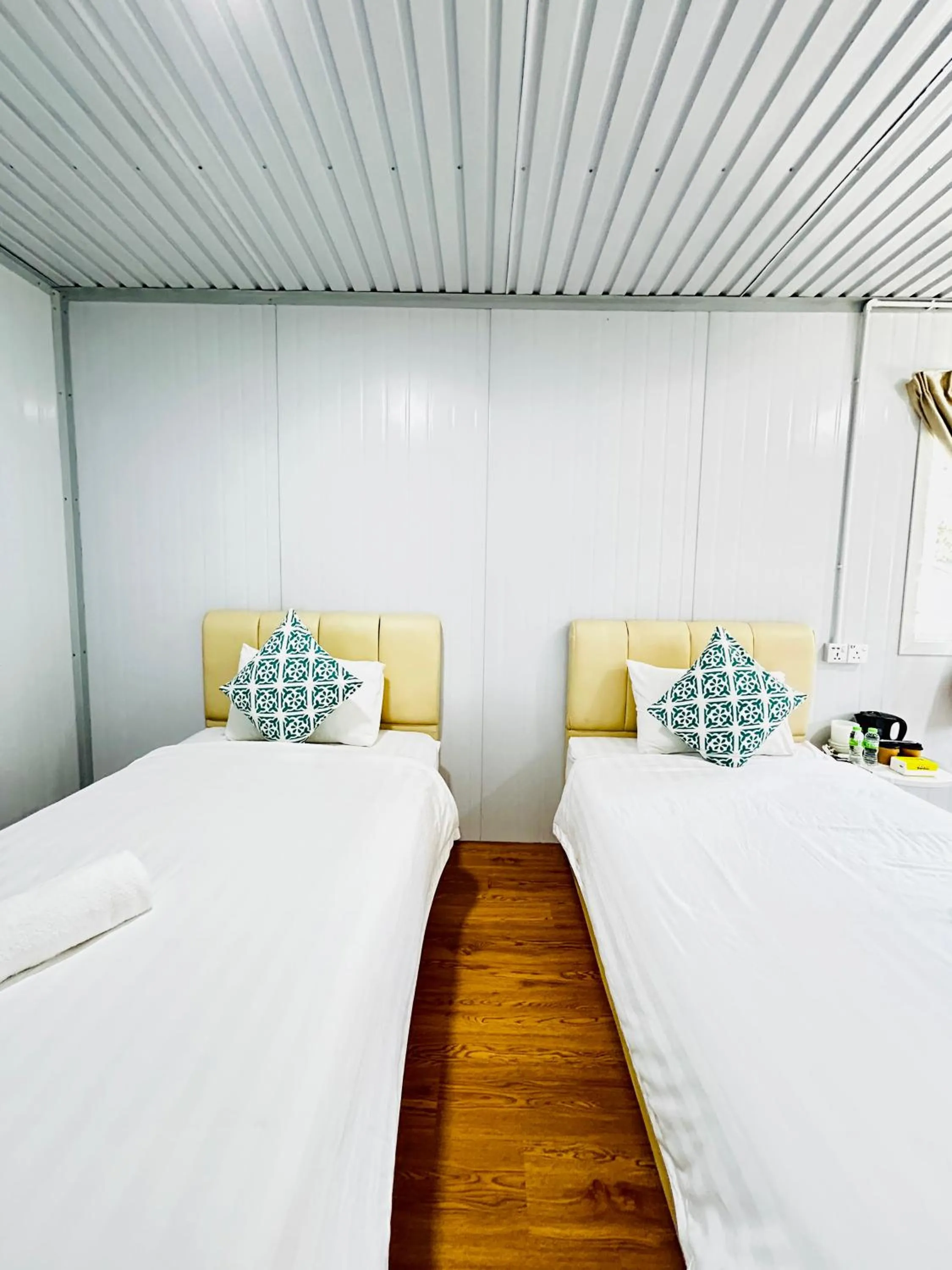 Bed in Meraga Cinta Kijal