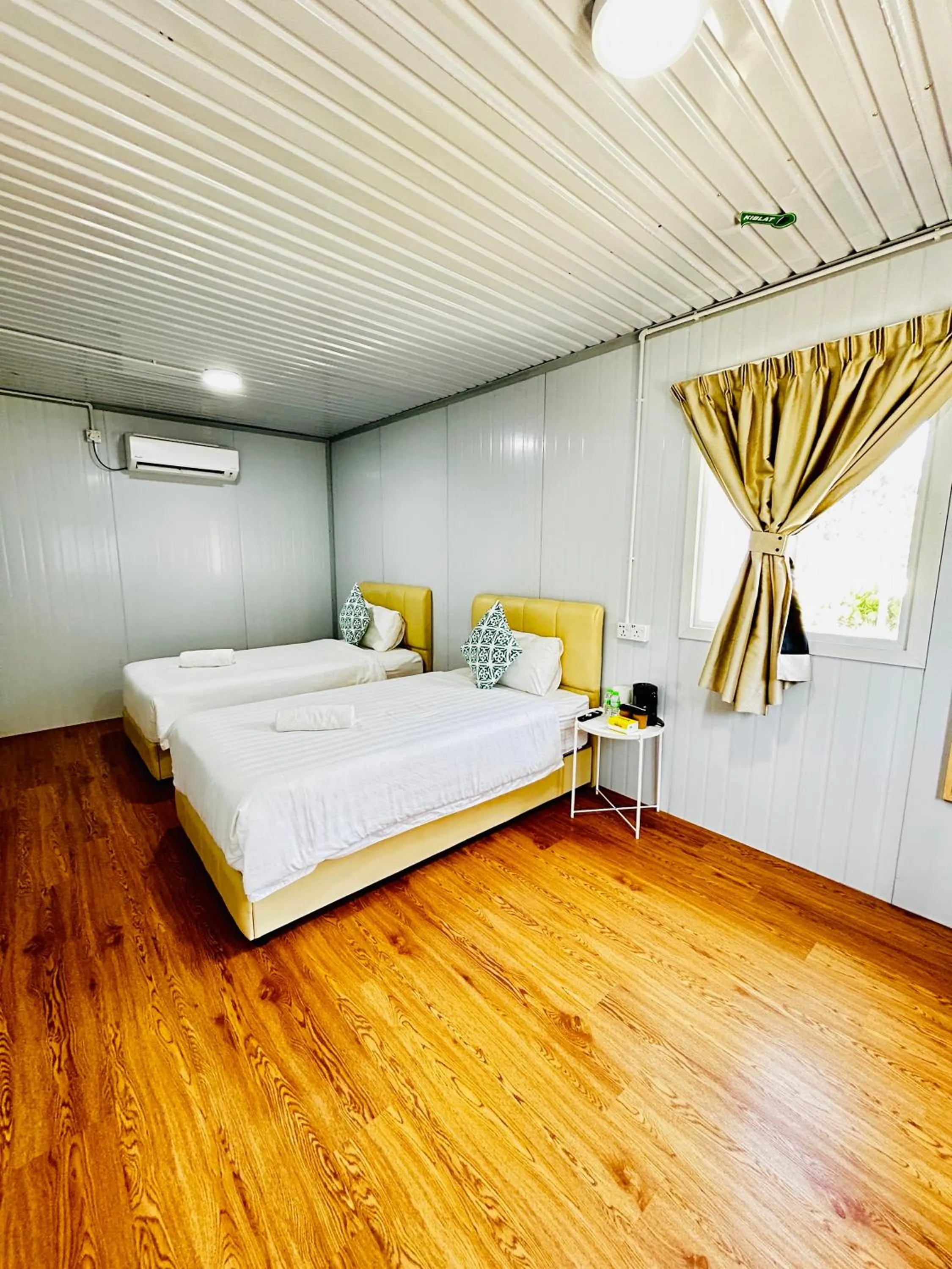 Bed in Meraga Cinta Kijal