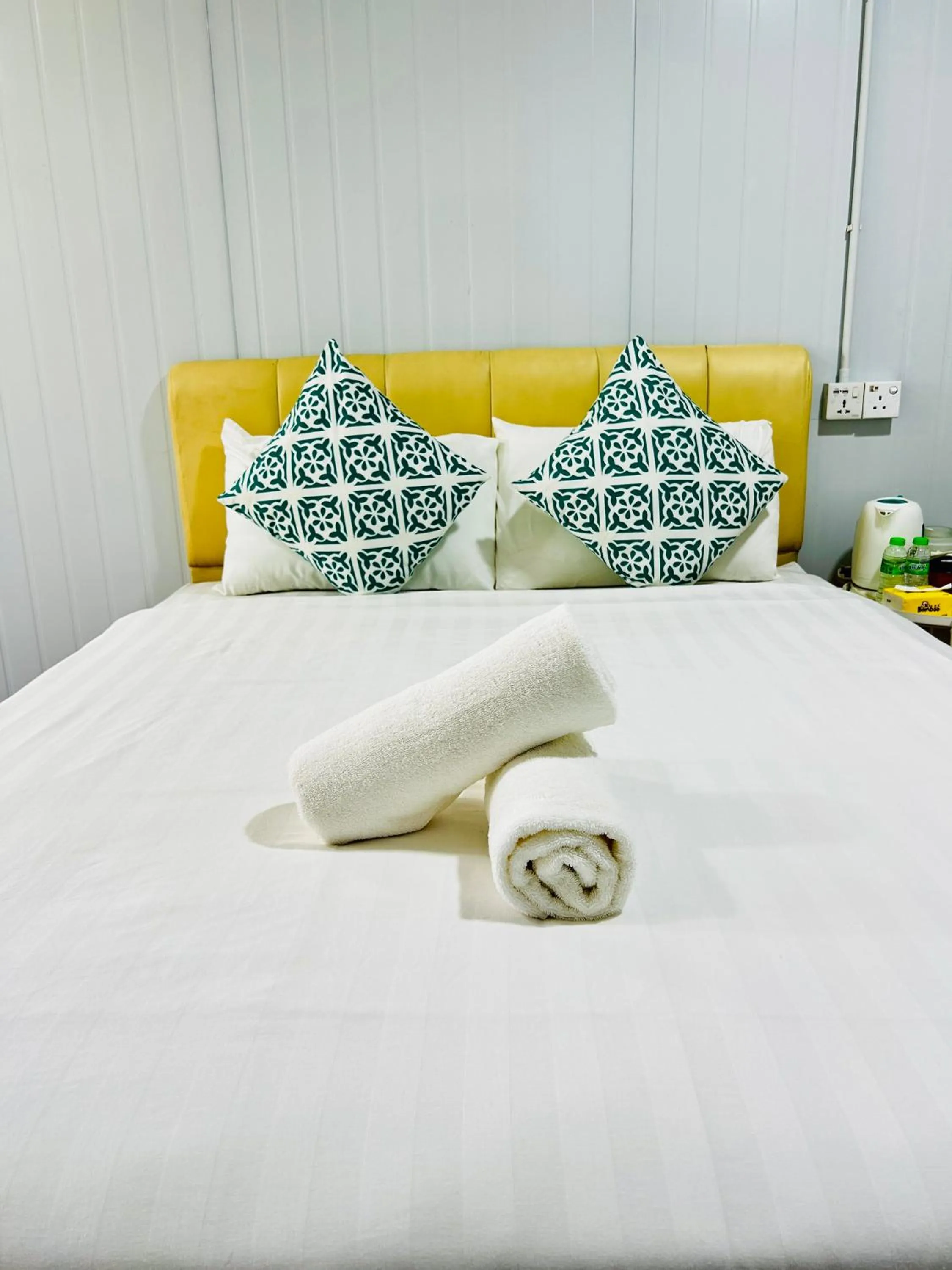 Bed in Meraga Cinta Kijal