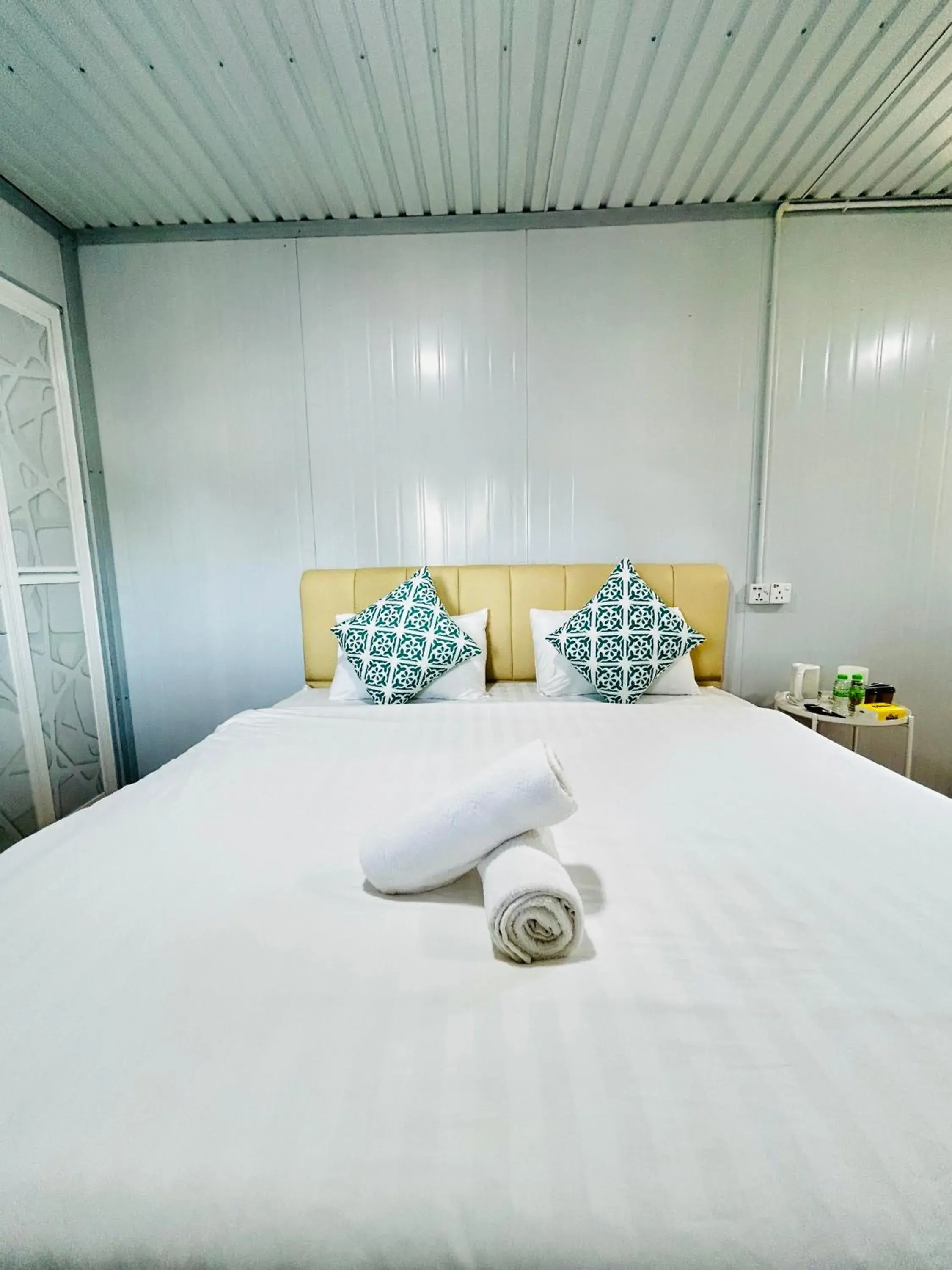 King Room with Balcony in Meraga Cinta Kijal King Room with Balcony in Meraga Cinta Kijal