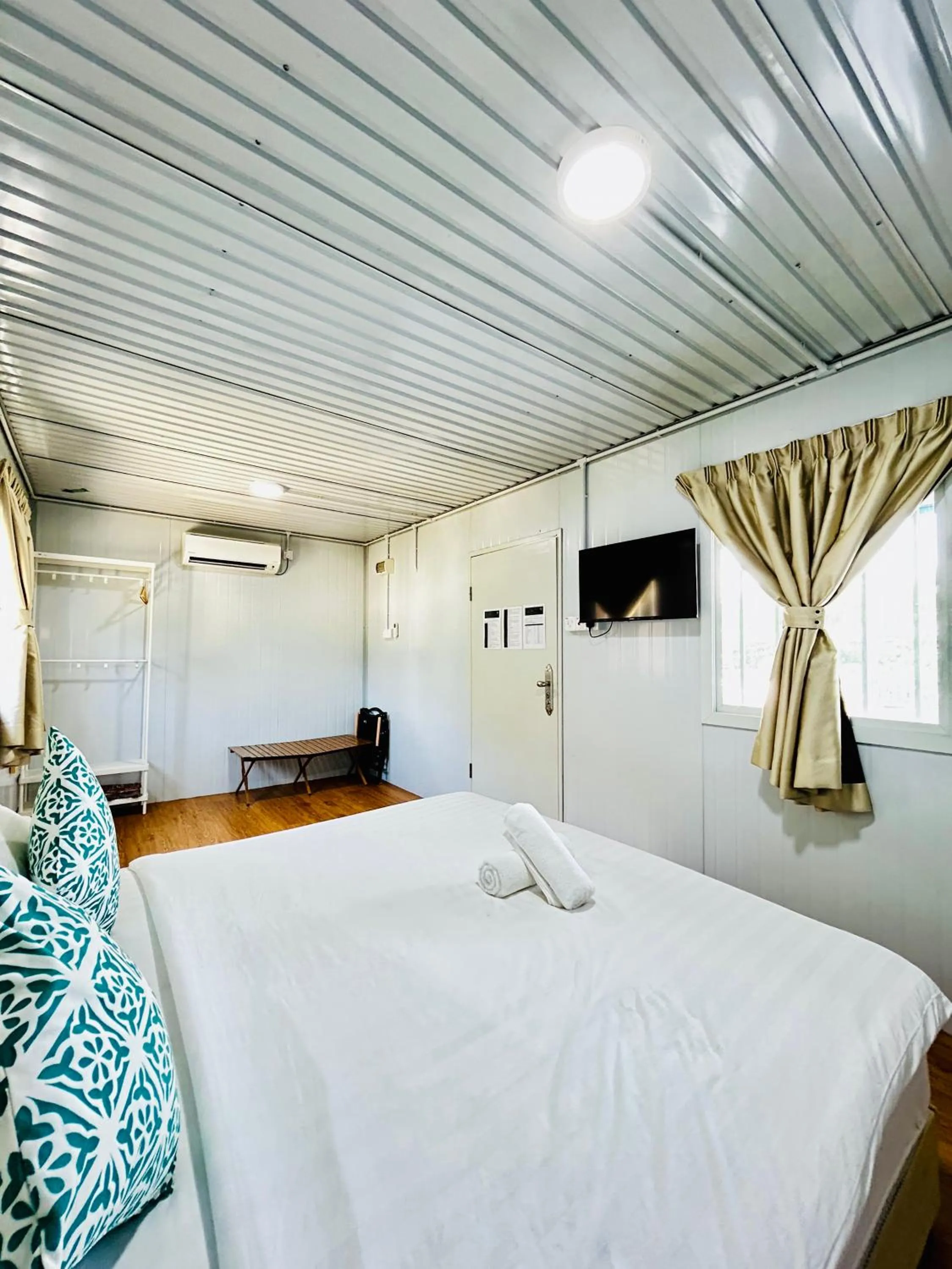 Bed in Meraga Cinta Kijal