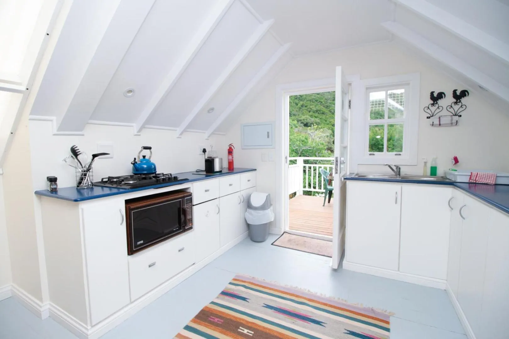 Kitchen or kitchenette in Beside Still Waters