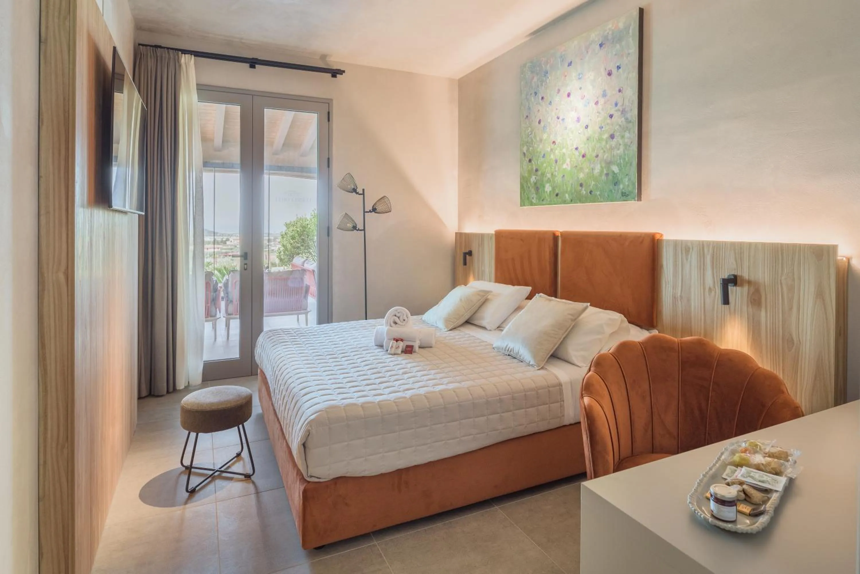 Photo of the whole room, Bed in Terreforti Luxury Village