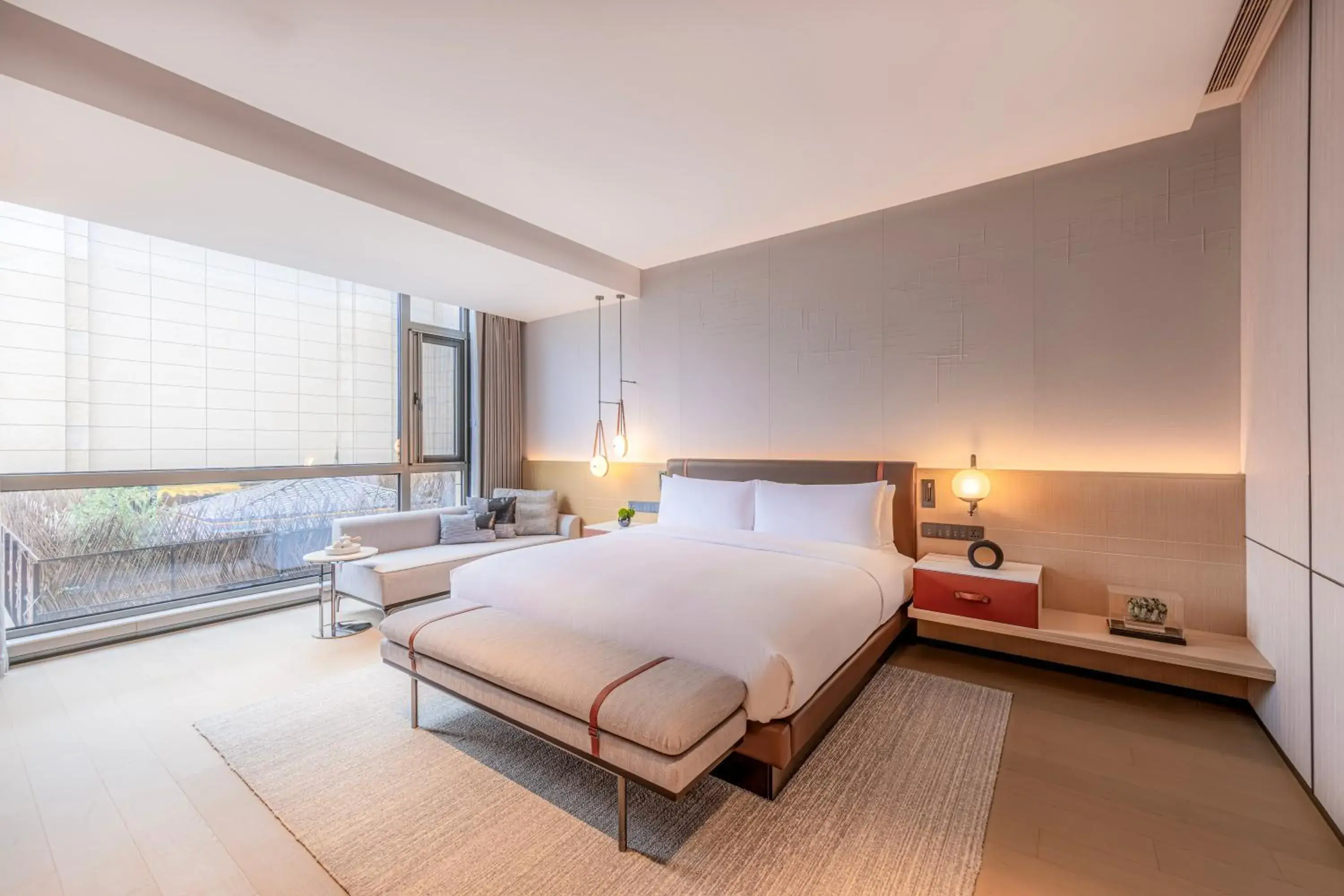 Deluxe King Suite in DoubleTree By Hilton Cangnan Deluxe King Suite in DoubleTree By Hilton Cangnan