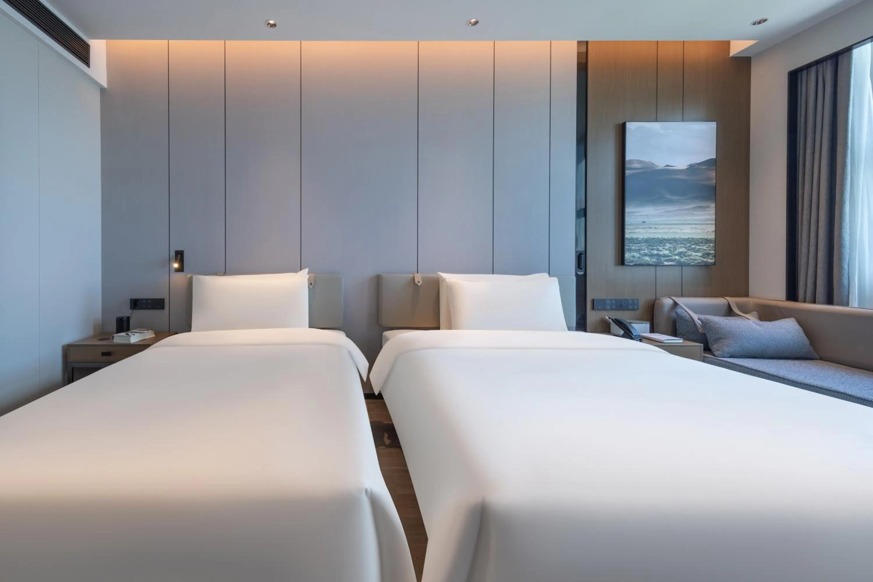 Bed in Atour Hotel Haikou Binhai Avenue Xixiu Beach