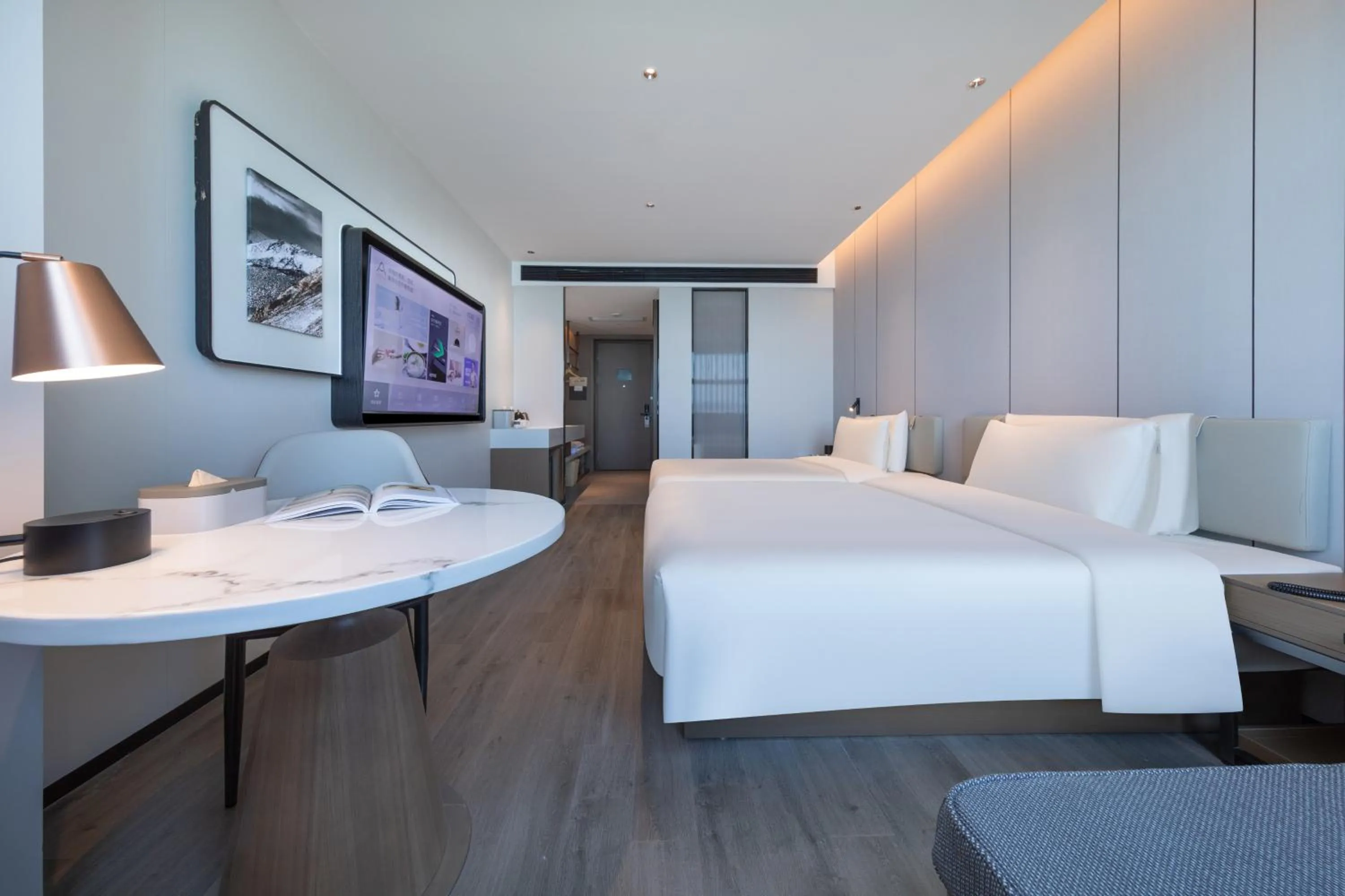 Bed in Atour Hotel Haikou Binhai Avenue Xixiu Beach