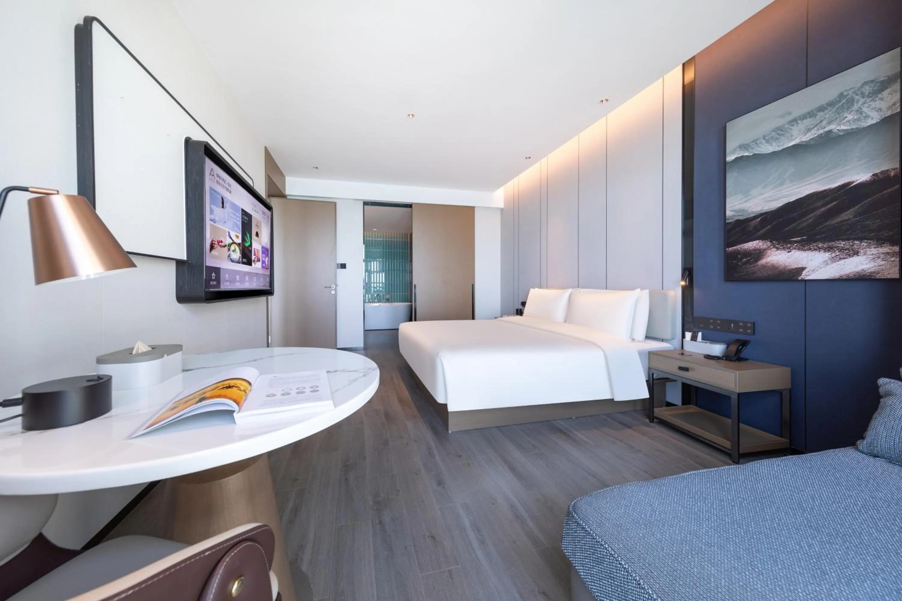 Bed in Atour Hotel Haikou Binhai Avenue Xixiu Beach