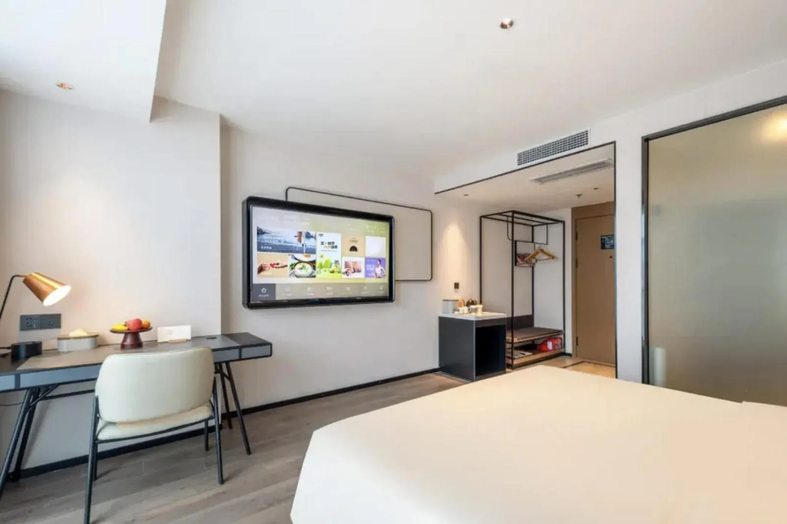 Photo of the whole room, Bed in Atour X Hotel Hangzhou Wenyi Road