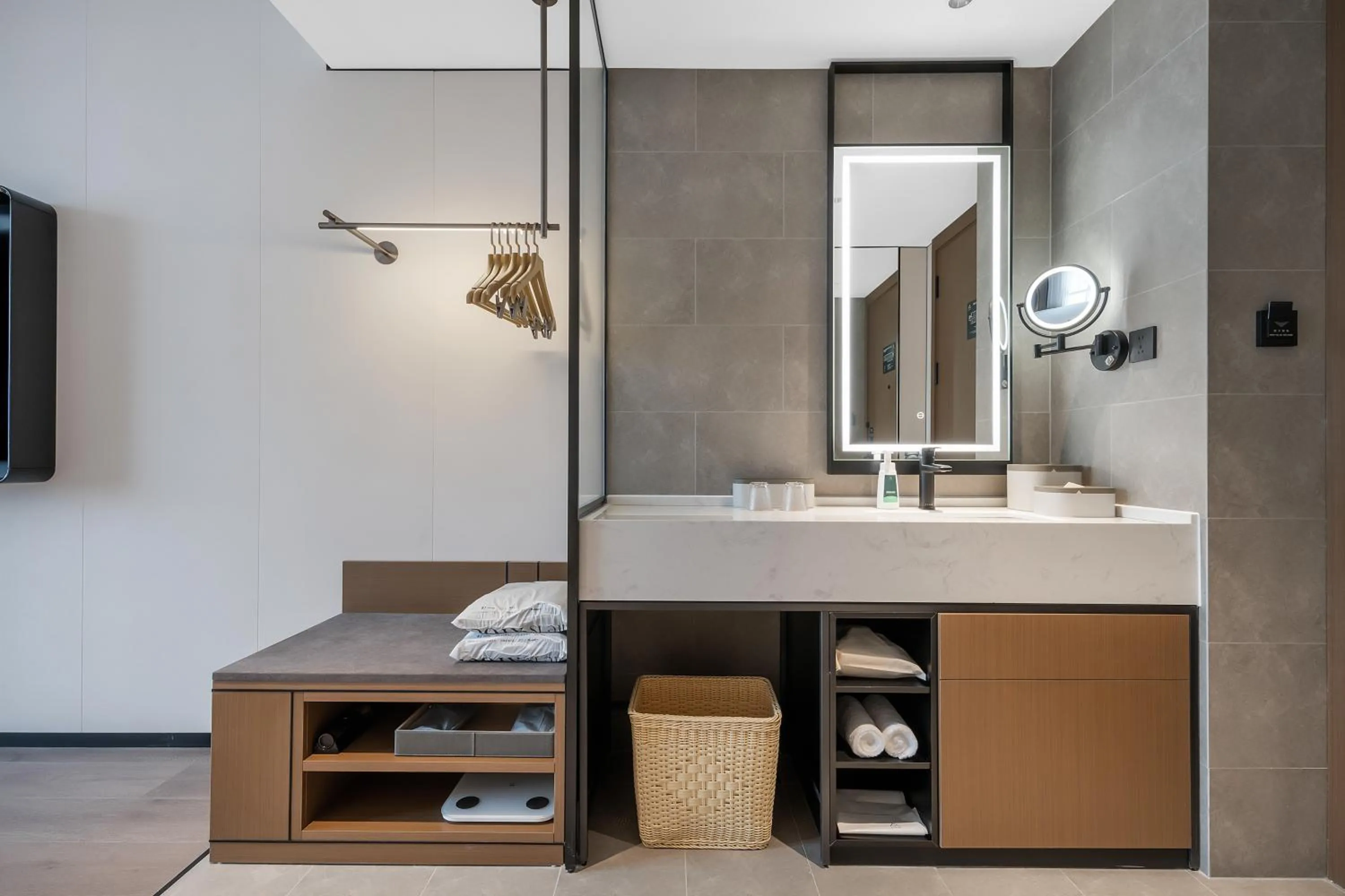 towels in Atour Hotel Chongqing Liangjiang District Jinke Center