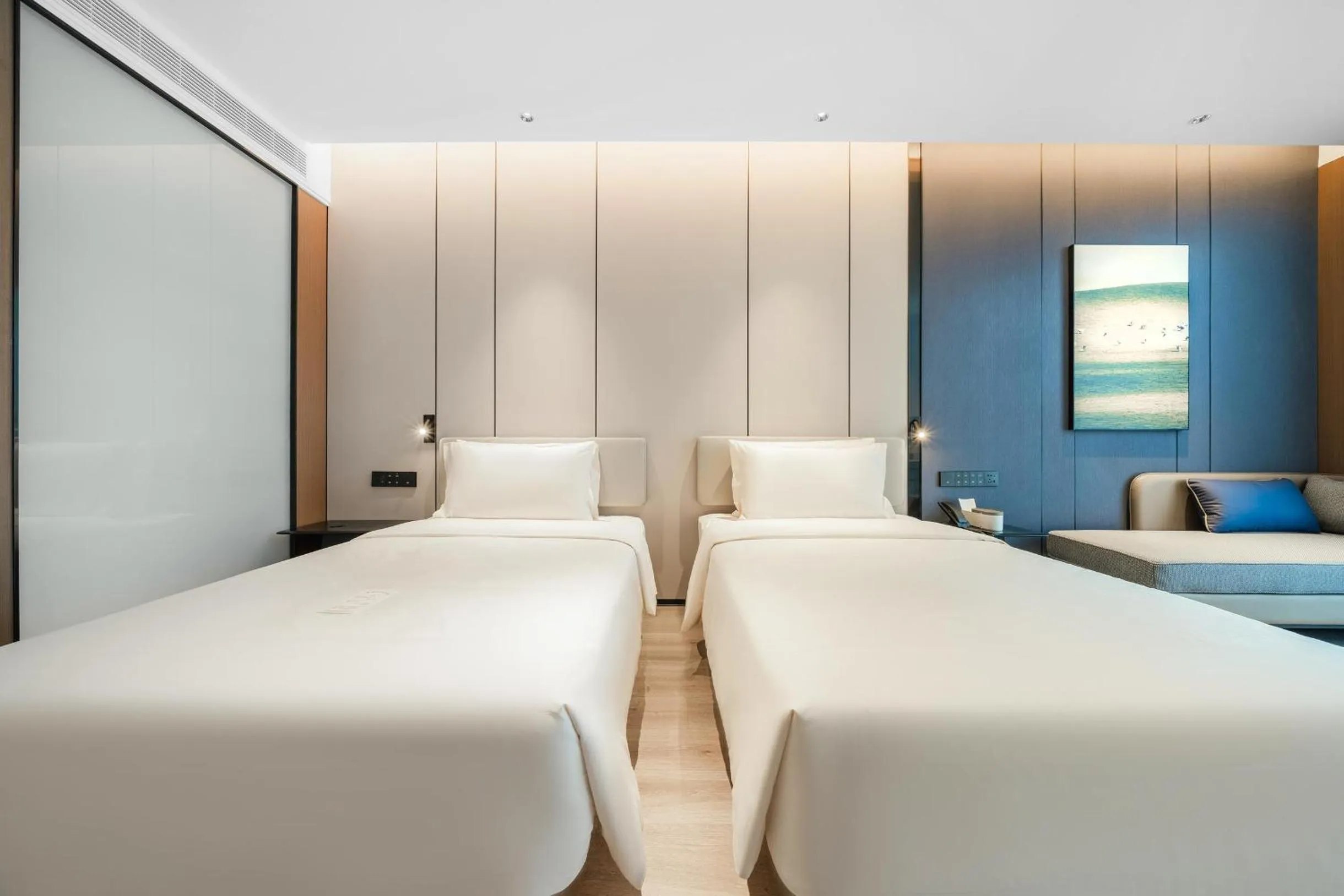 Bed in Atour Hotel Chongqing Liangjiang District Jinke Center