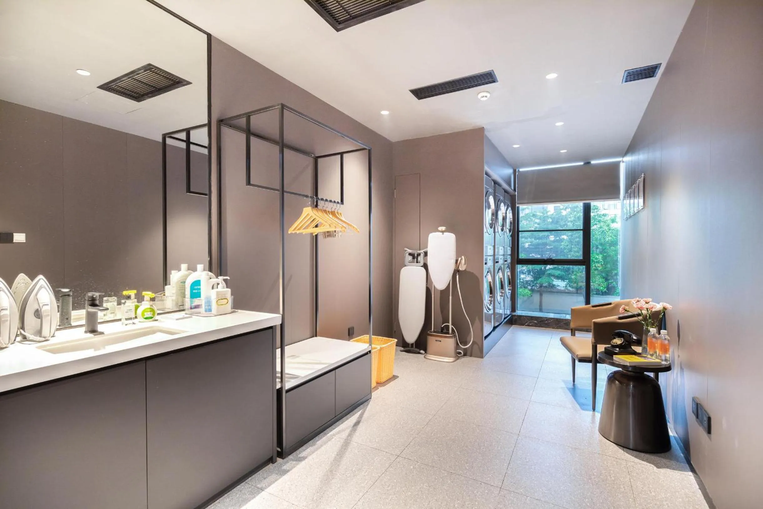 Seating area in Atour Hotel Shiguang Road Panyu Guangzhou