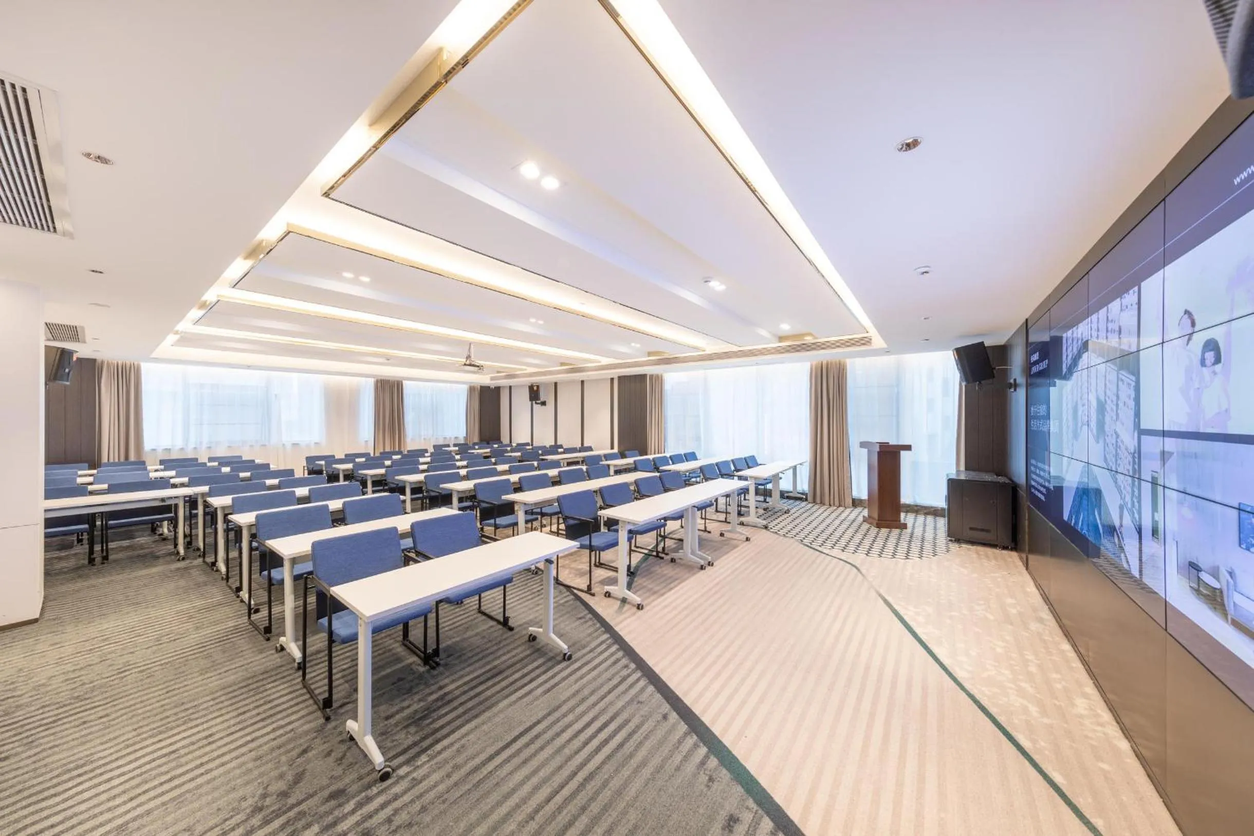 Meeting/conference room in Atour Hotel Shiguang Road Panyu Guangzhou
