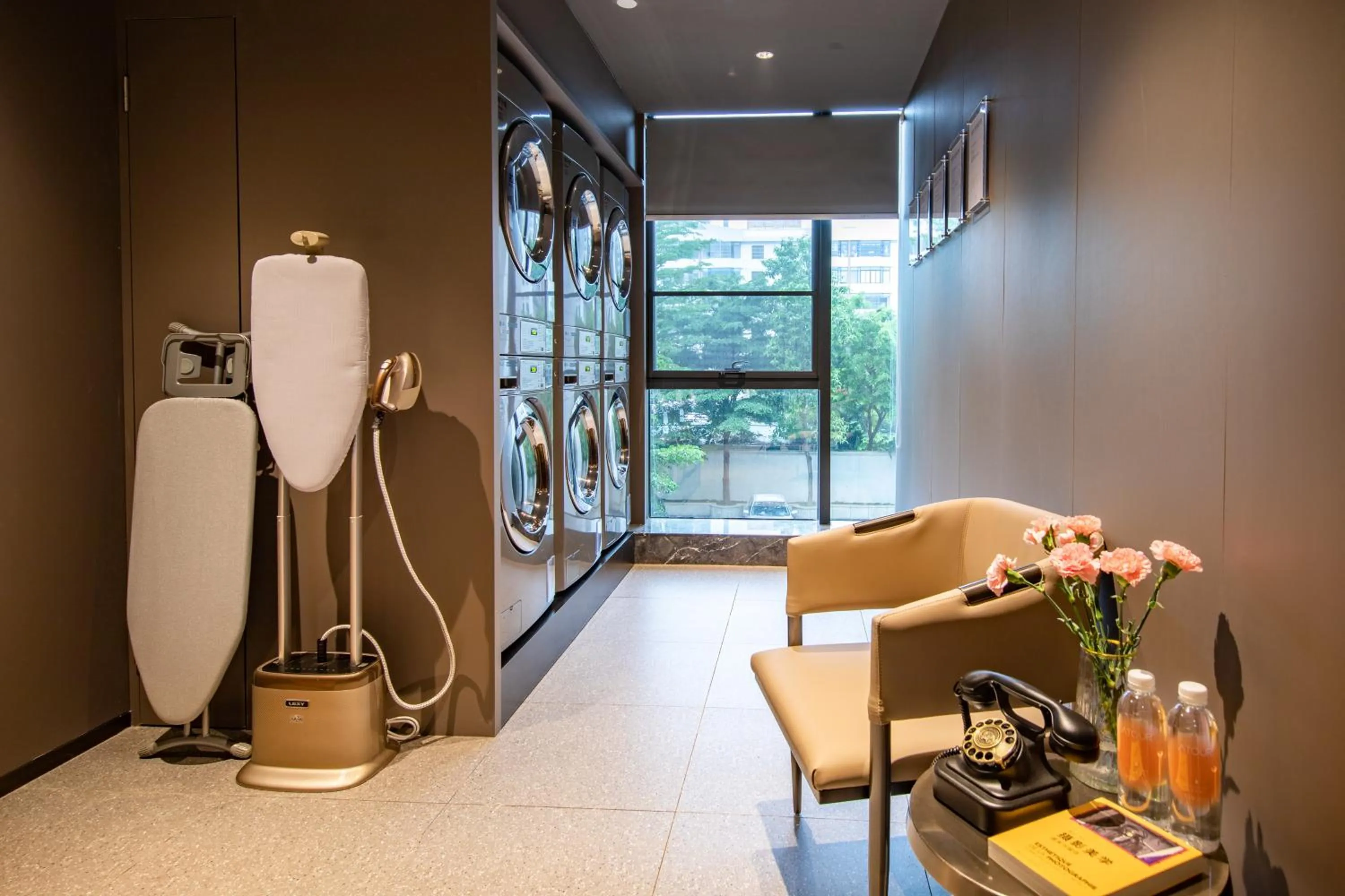 washing machine in Atour Hotel Shiguang Road Panyu Guangzhou