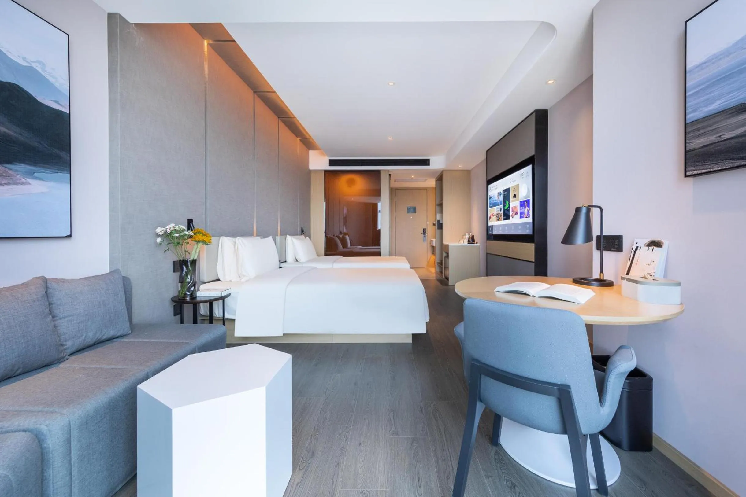 Bedroom in Atour Hotel Wuhan University of Technology Jiedaokou