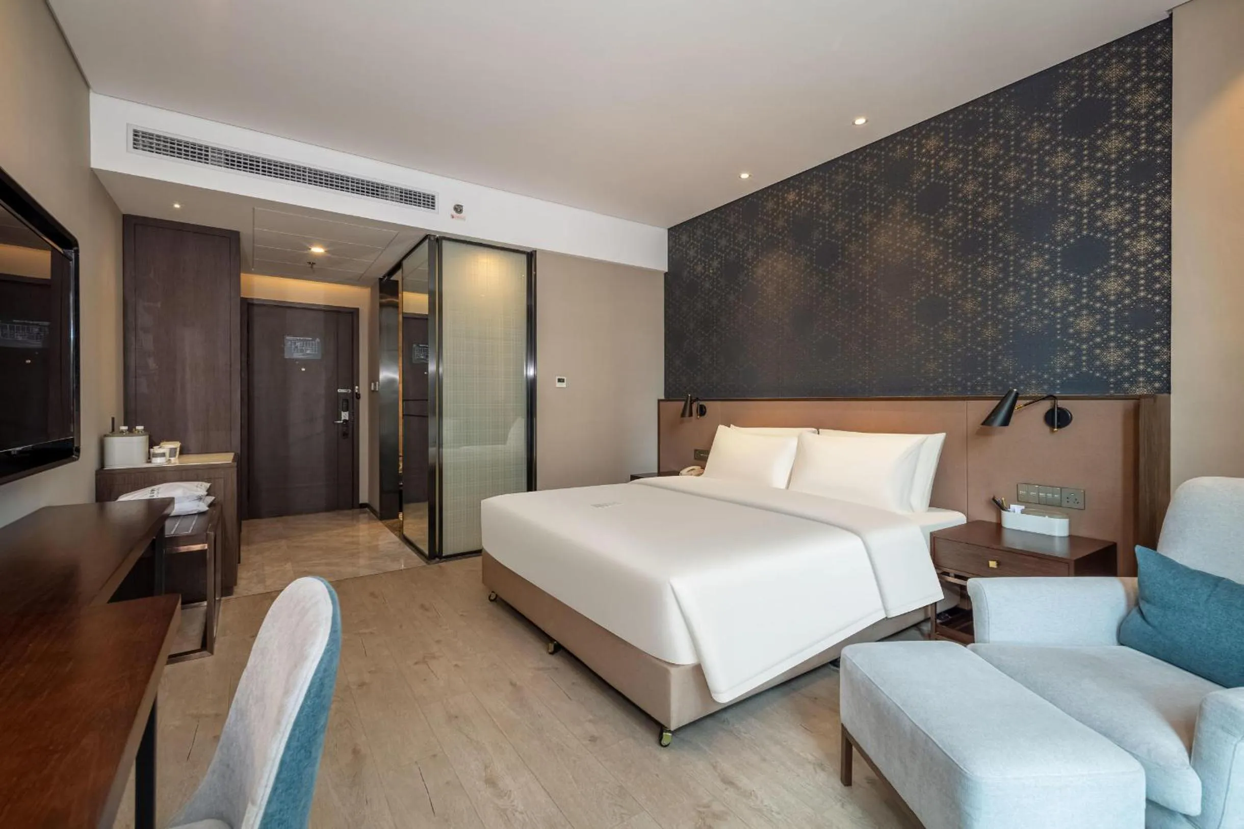 Bed in Atour X Hotel Suzhou Xiangcheng Vigorous Island Subway Station