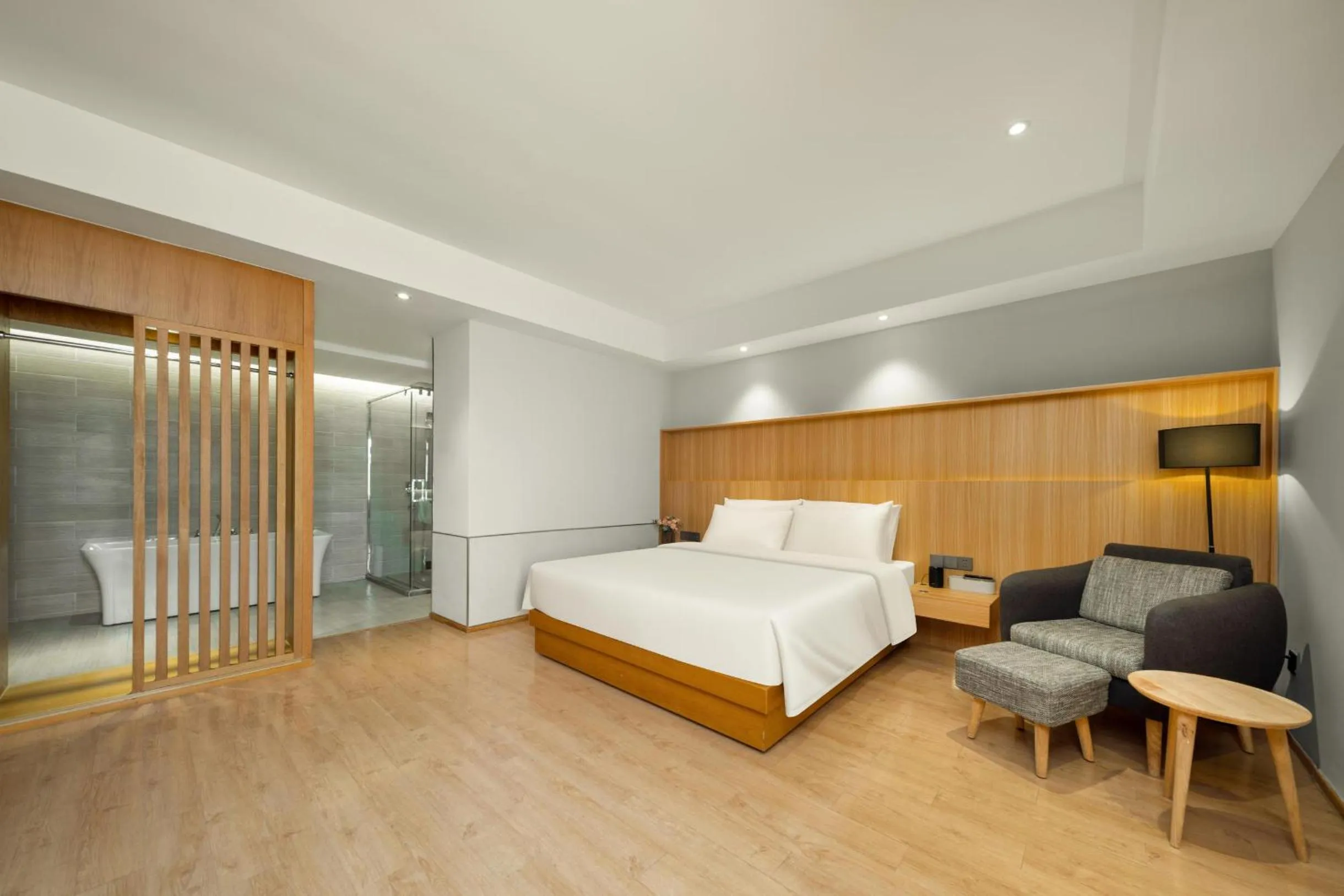 Bed in Atour X Hotel Wuxi Binhu Sports Center