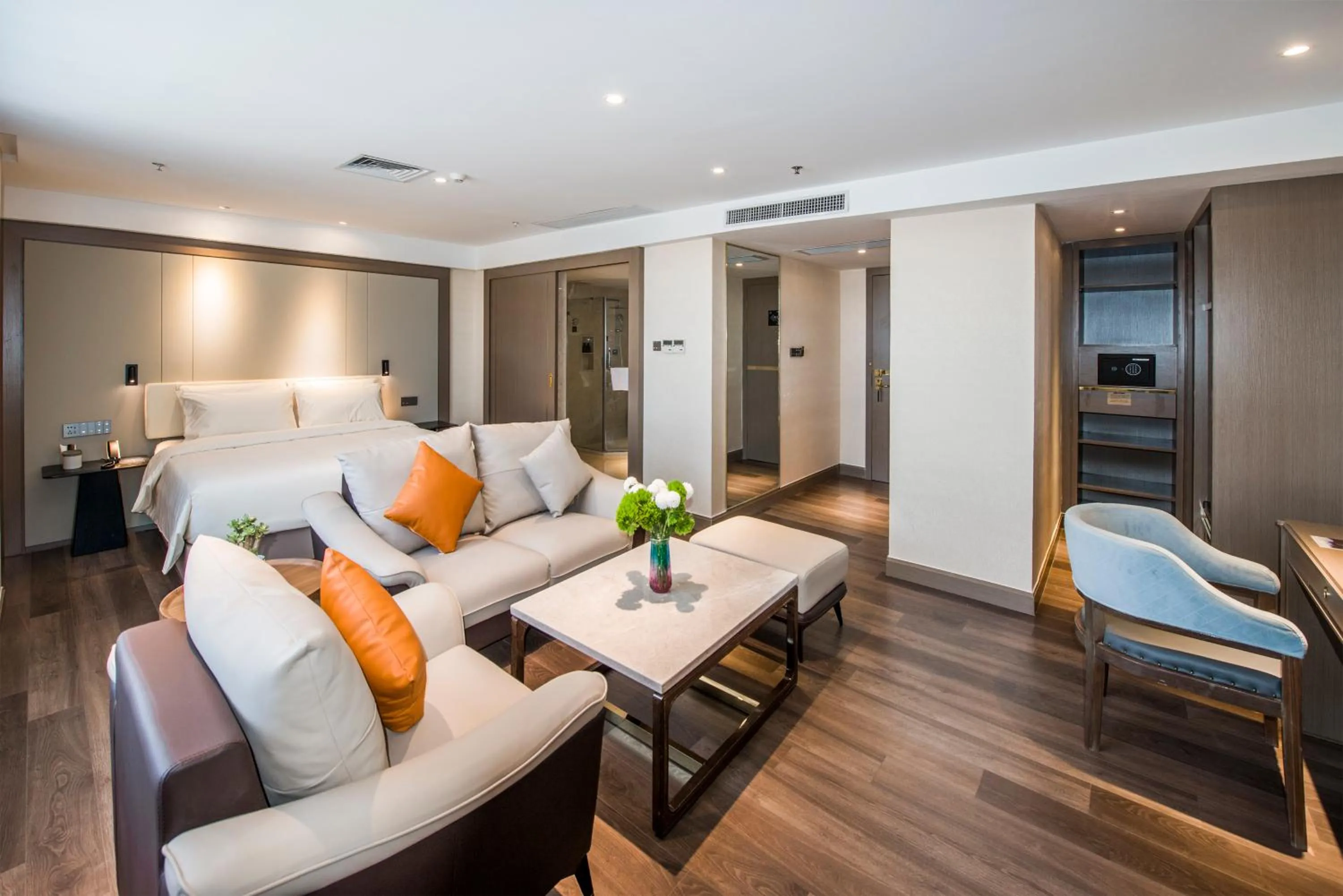 Atour X Hotel Yangjiang Jiangcheng Junyi Plaza