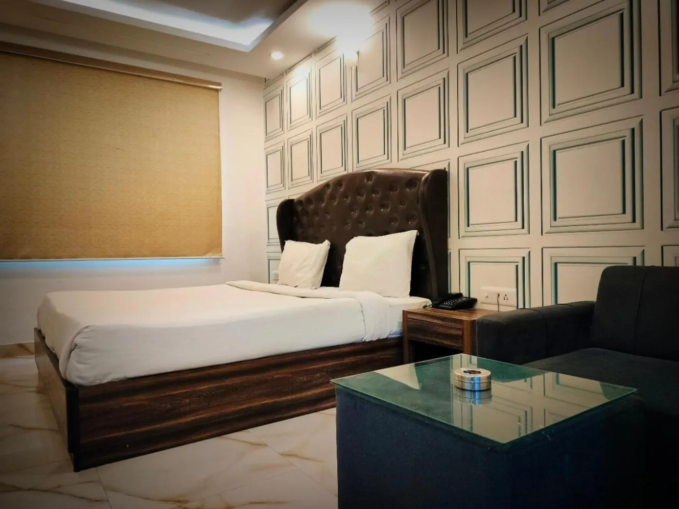 Property building, Bed in Mayda Residency By Mayda Hospitality Pvt. Ltd.