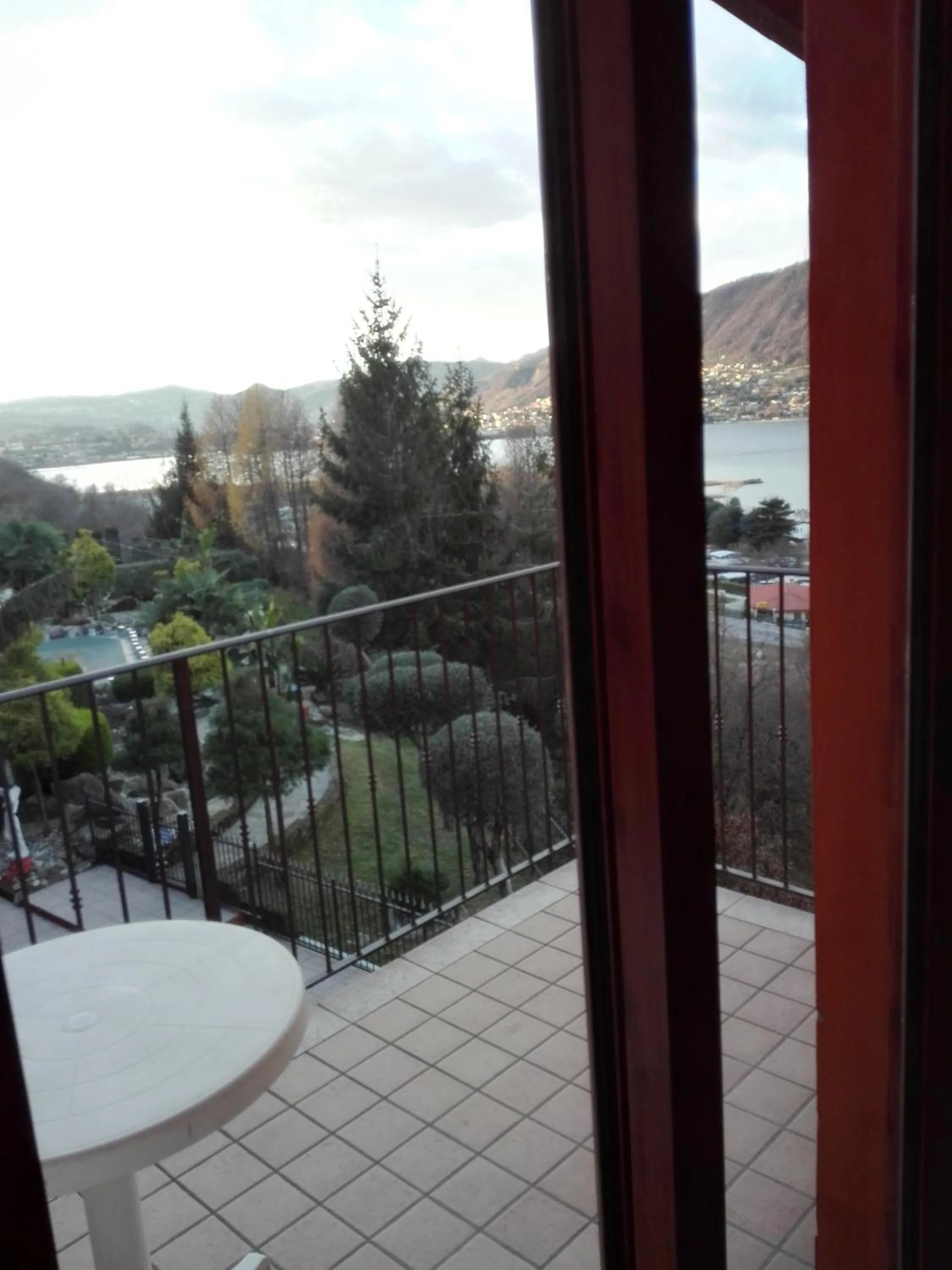 Spring in Hotel Empire Resort