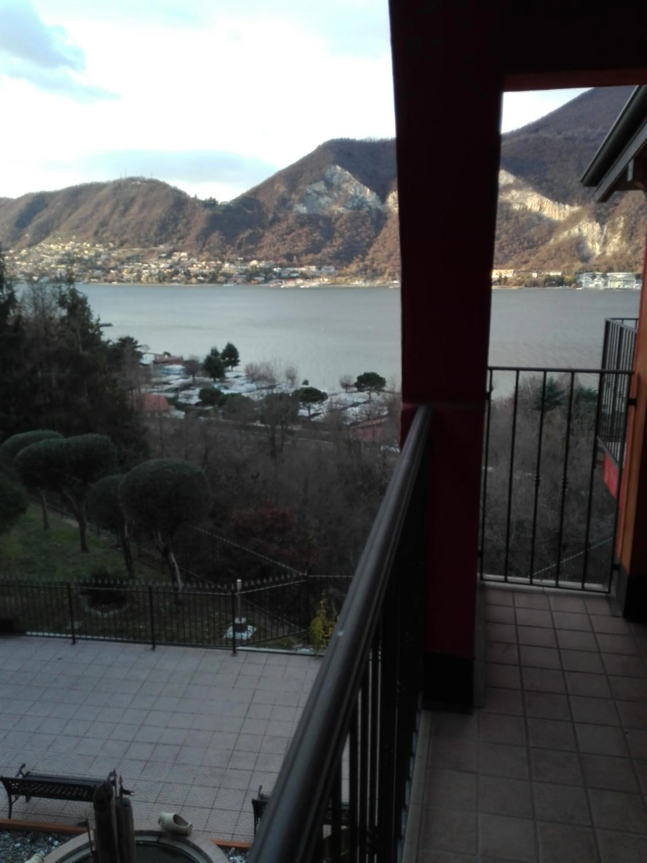 Spring in Hotel Empire Resort