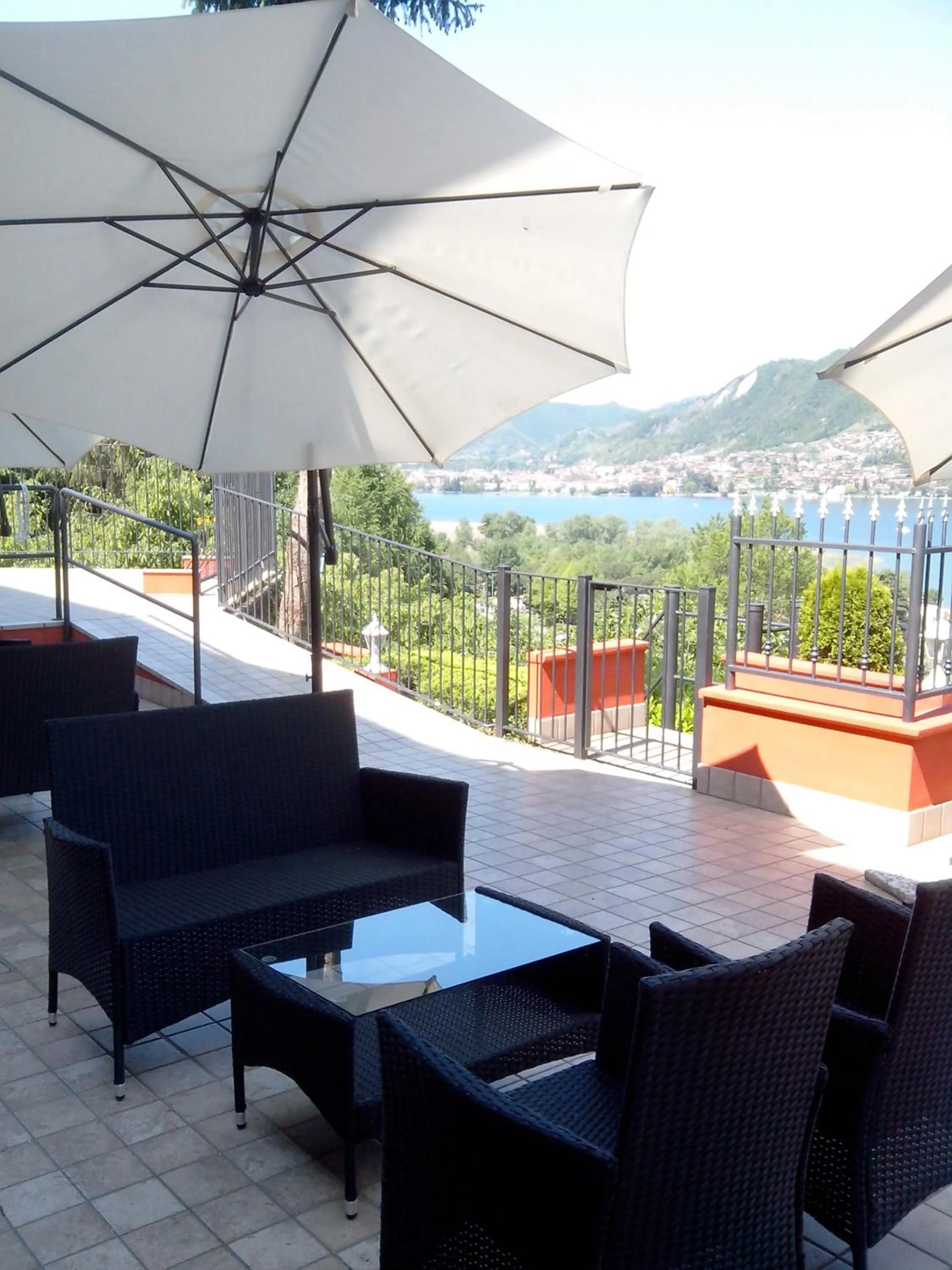 Spring in Hotel Empire Resort