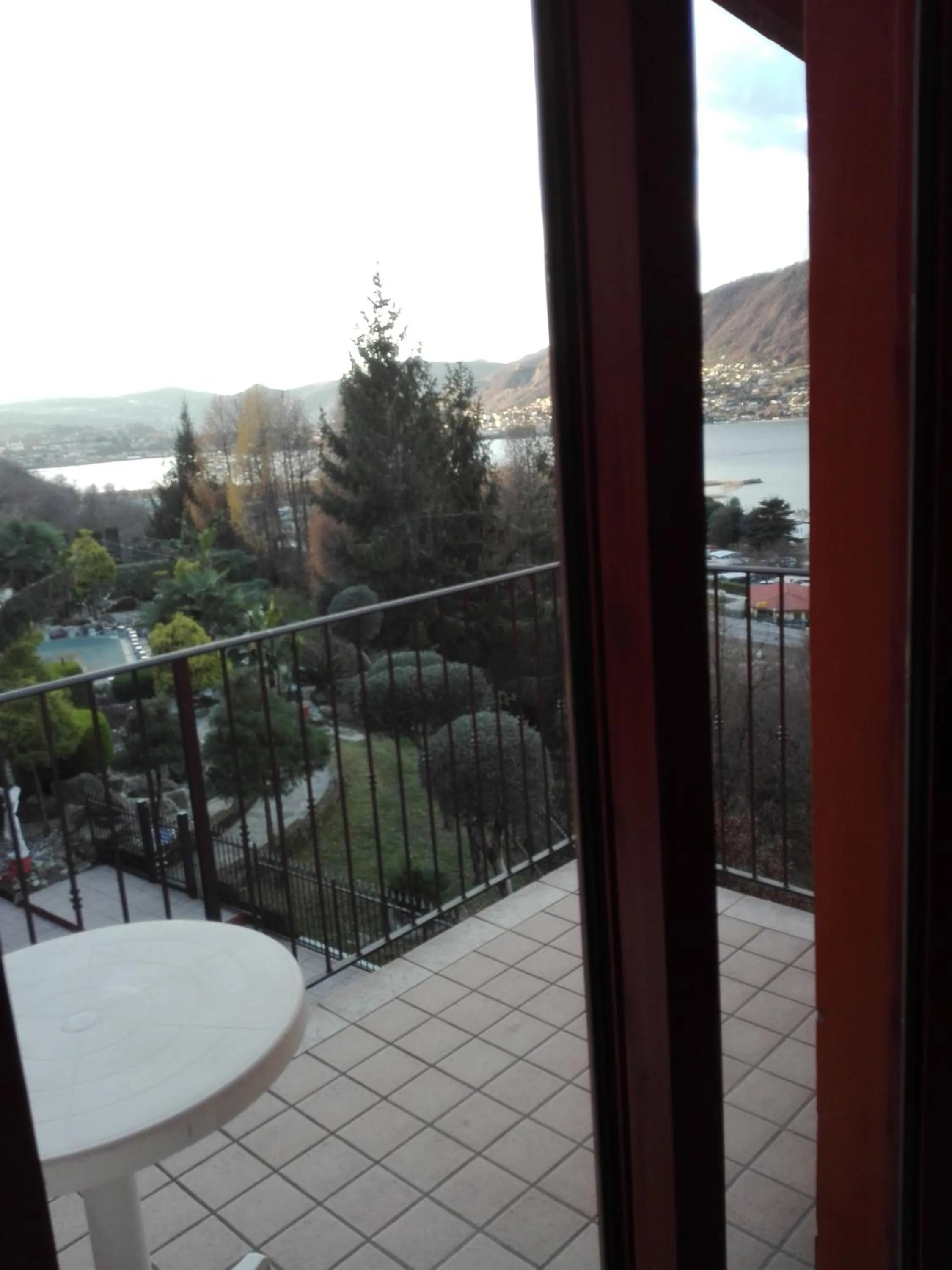 Spring in Hotel Empire Resort