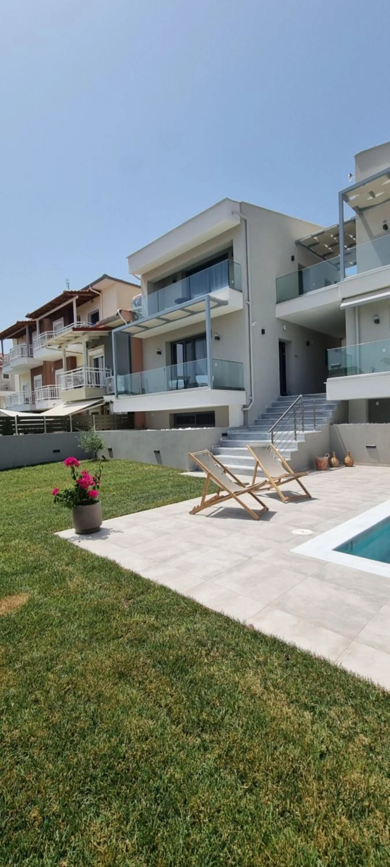 Property building in Arodo Suites