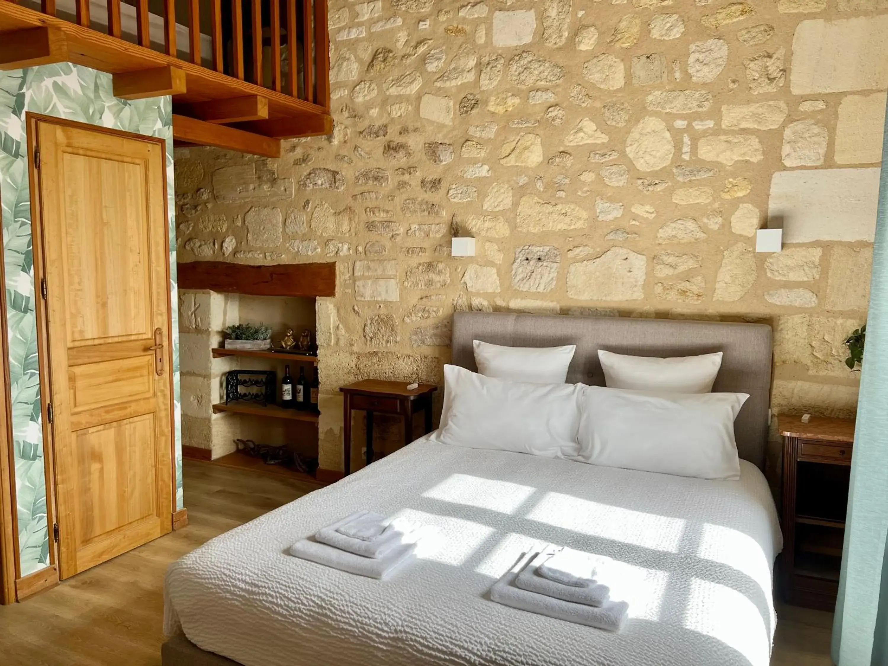 Standard Triple Room in La Gomerie Chambres d'Hotes Standard Triple Room in La Gomerie Chambres d'Hotes