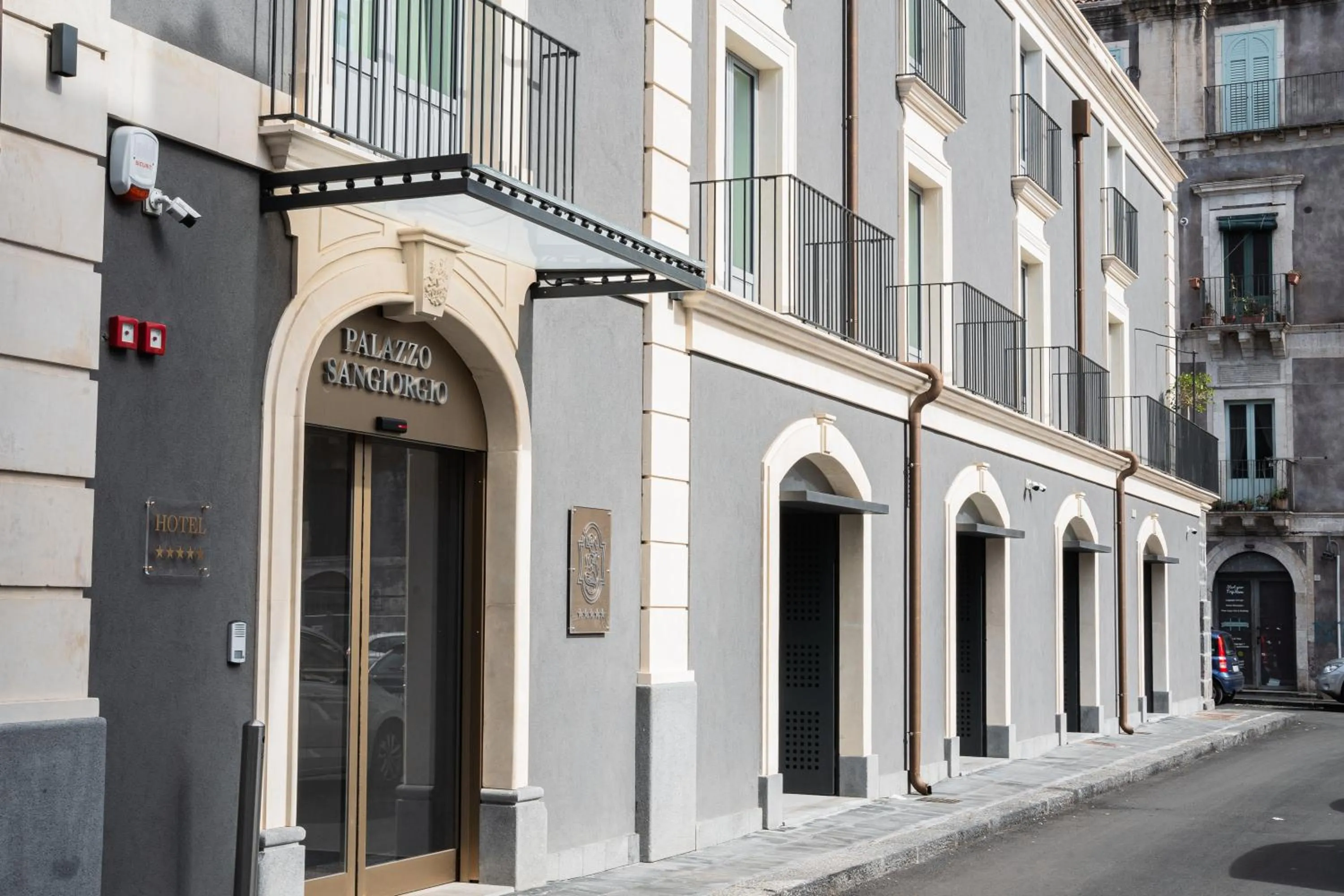 Street view in Palazzo Sangiorgio