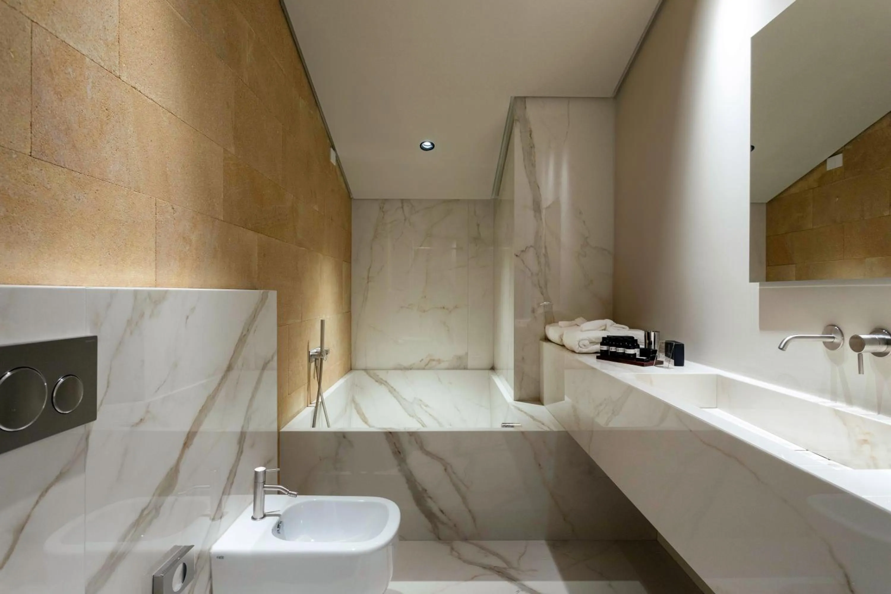 Bathroom in Palazzo Sangiorgio