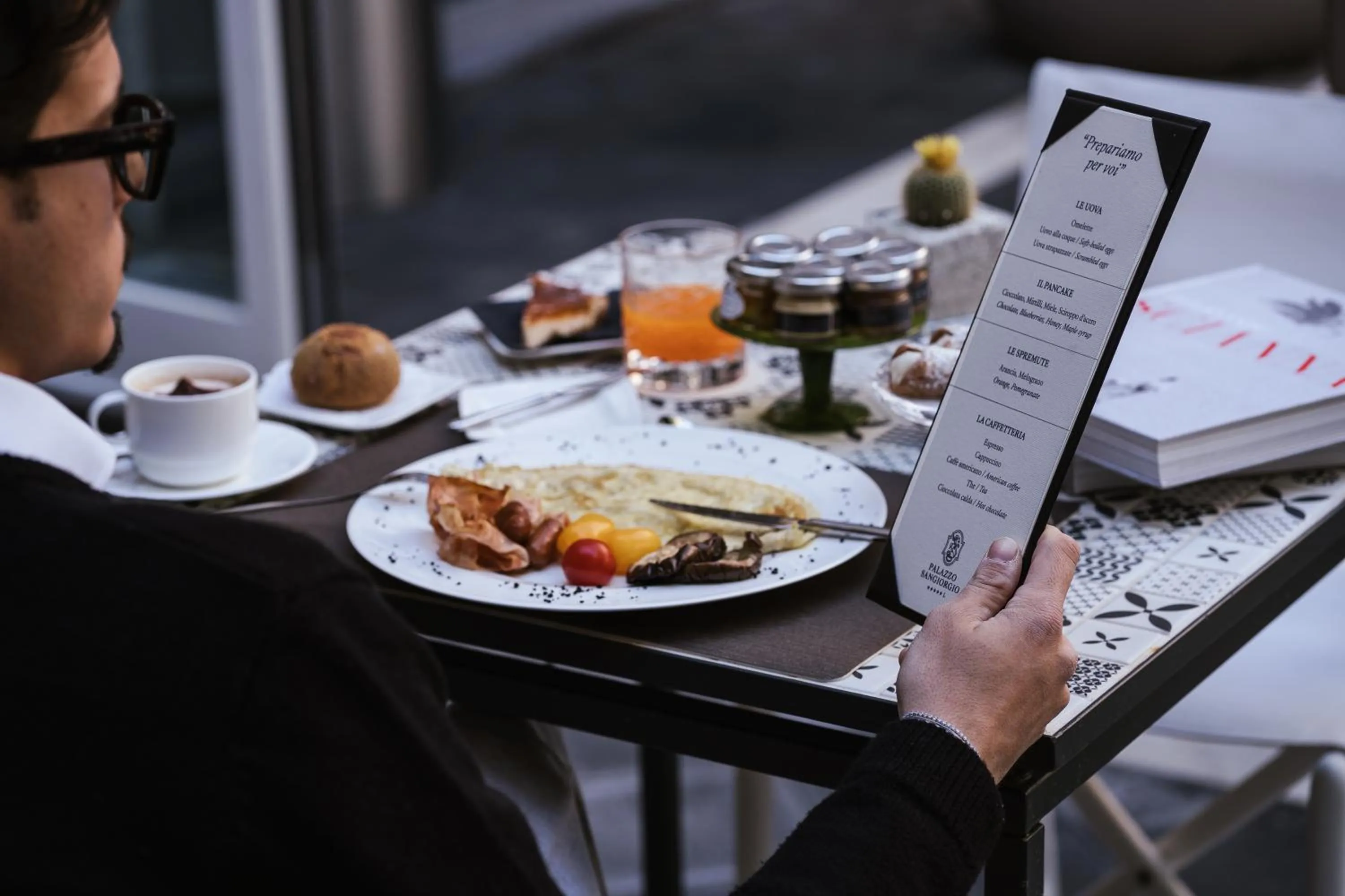 Breakfast in Palazzo Sangiorgio