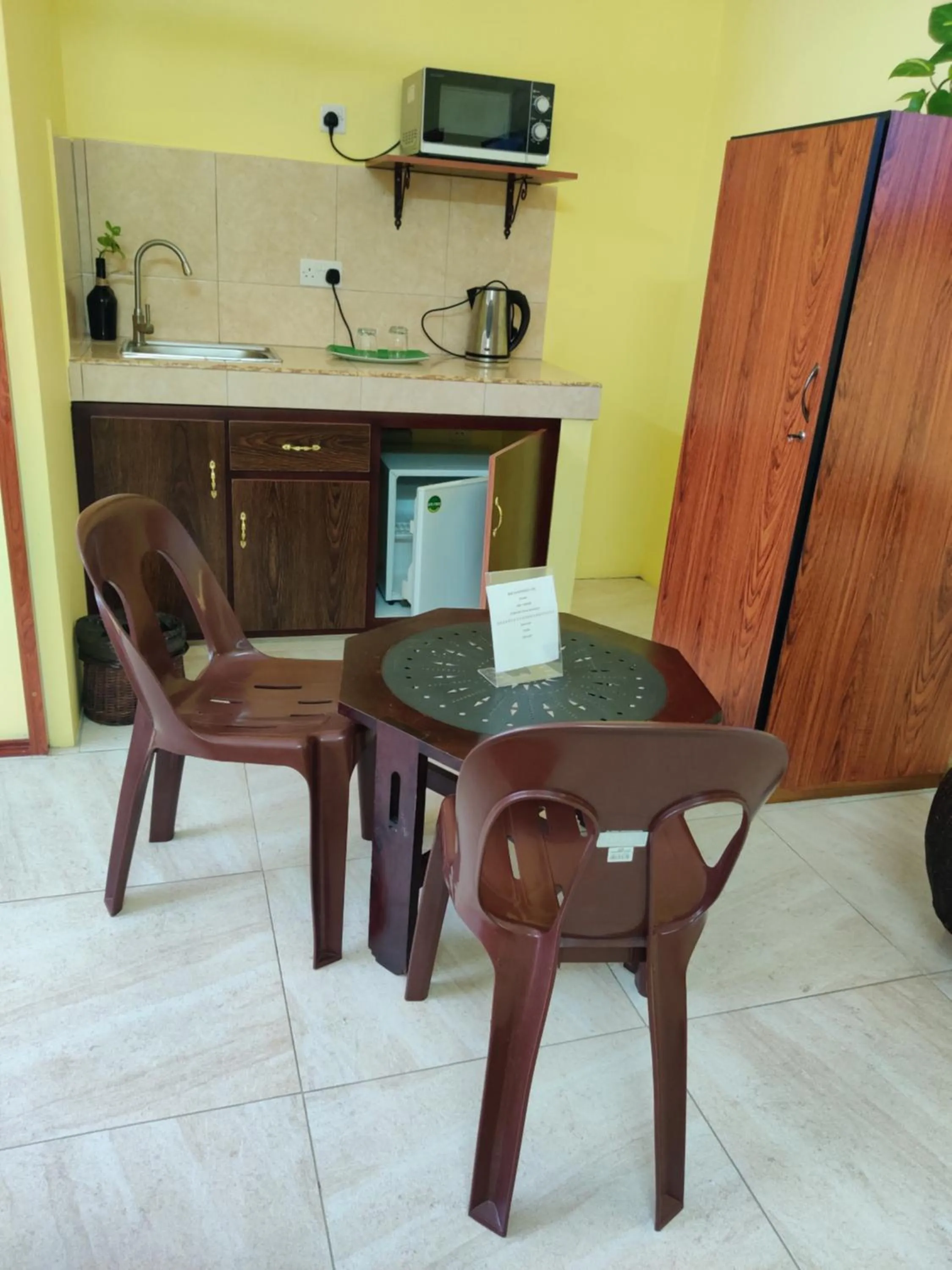 Kitchen or kitchenette in Bob Apartments