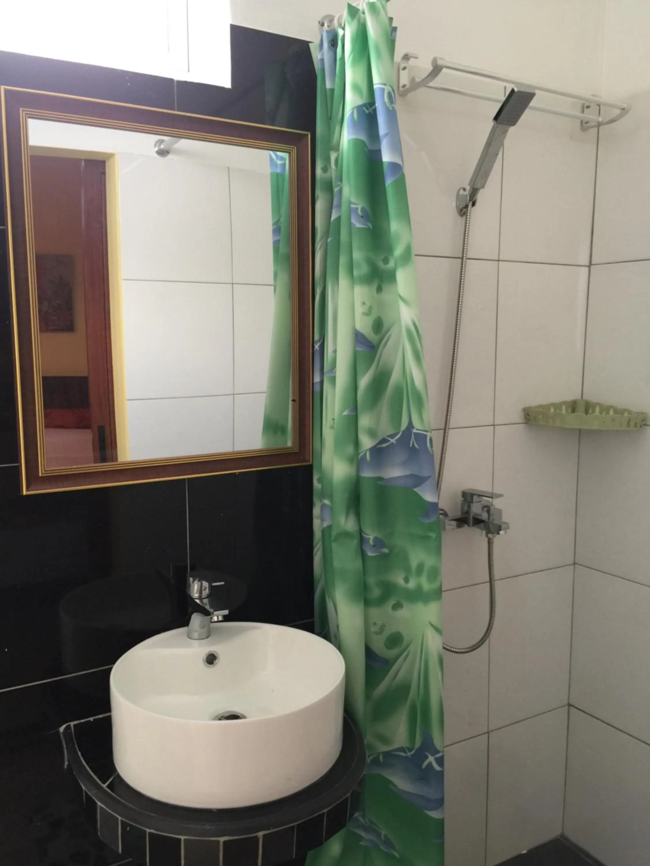 Bathroom in Bob Apartments