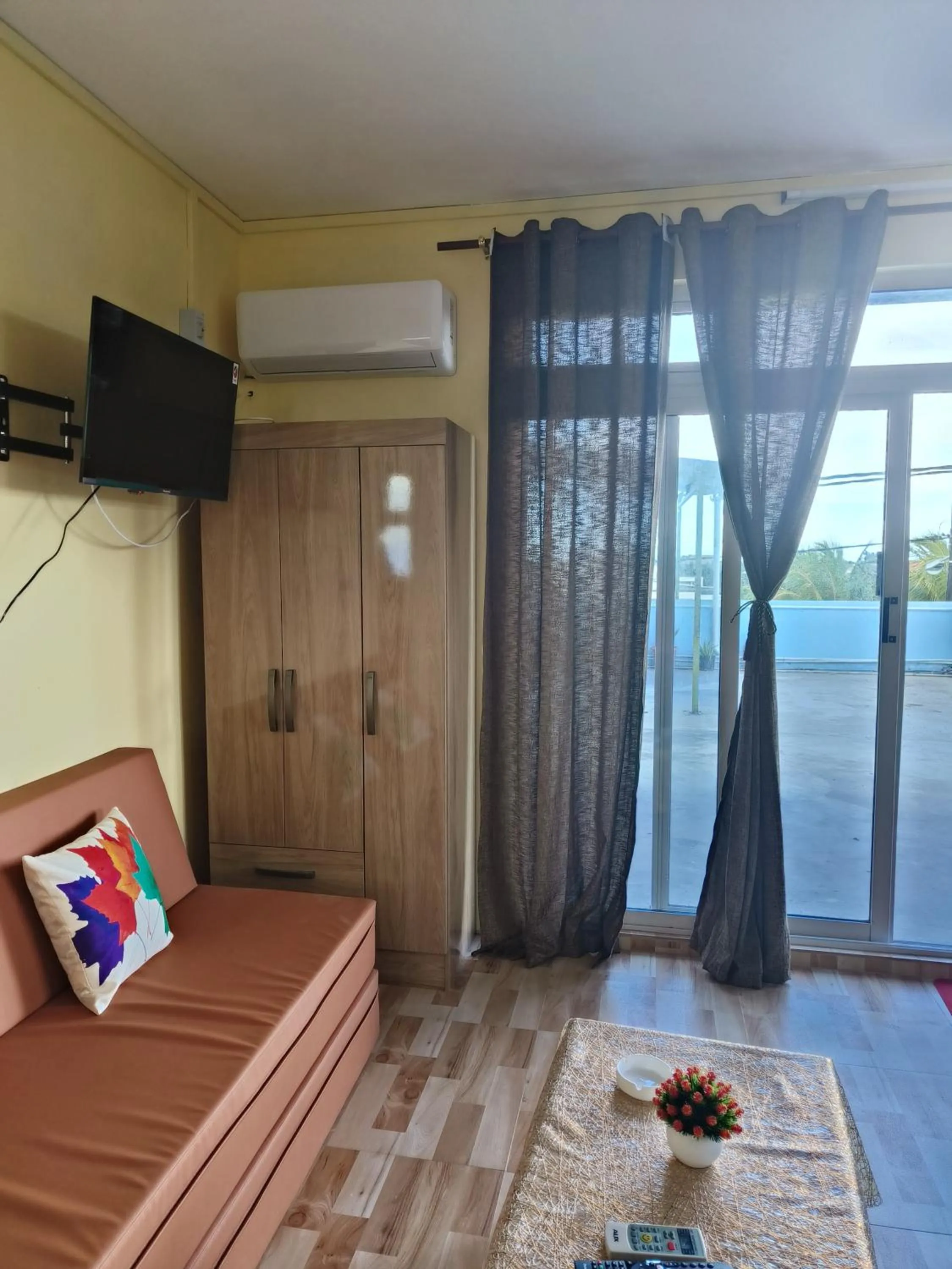 Bed in Bob Apartments