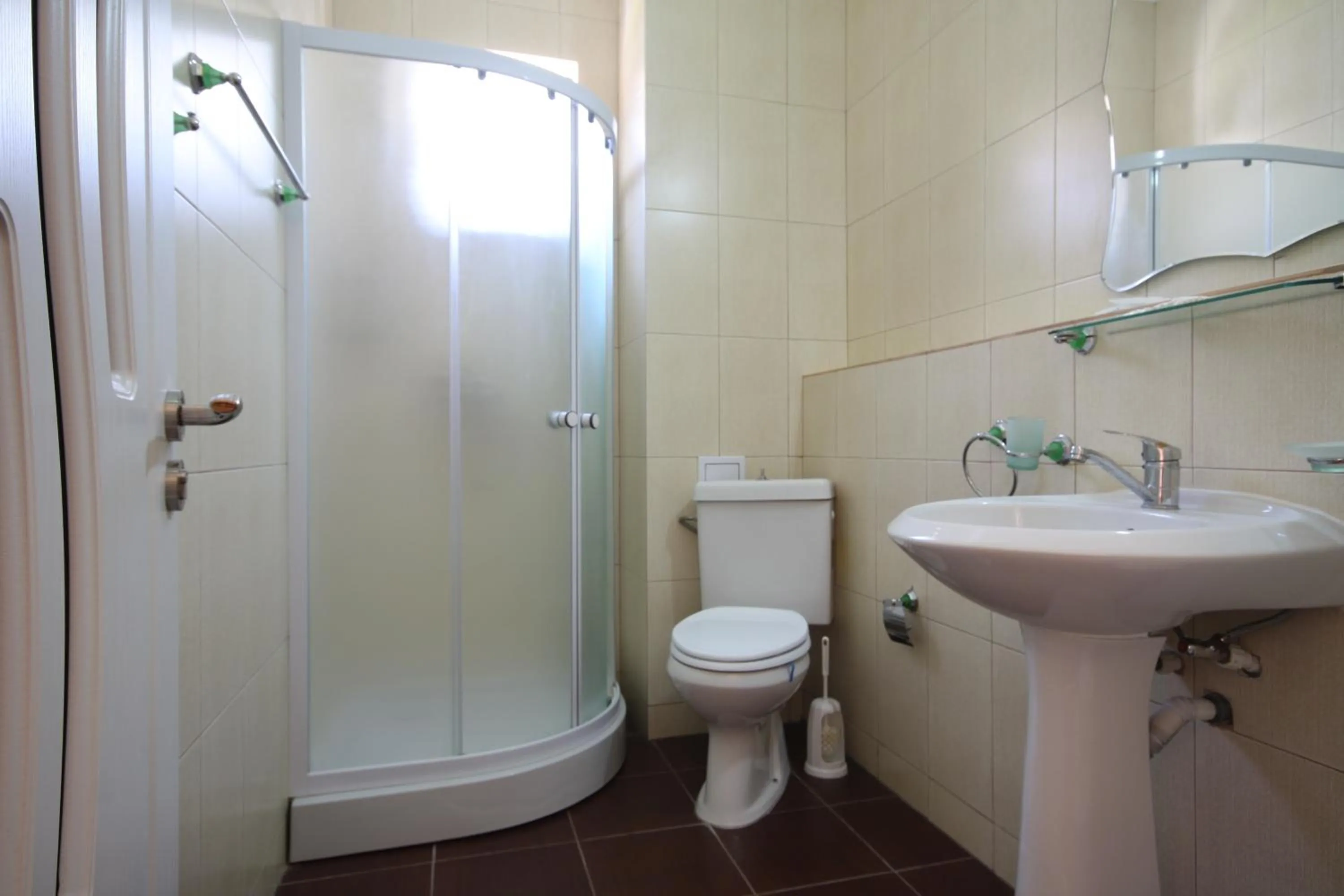 Bathroom in Hotel Dynes